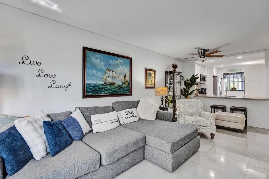 3060 Holiday Springs Boulevard, Unit 106, Margate, FL 33063 Photo