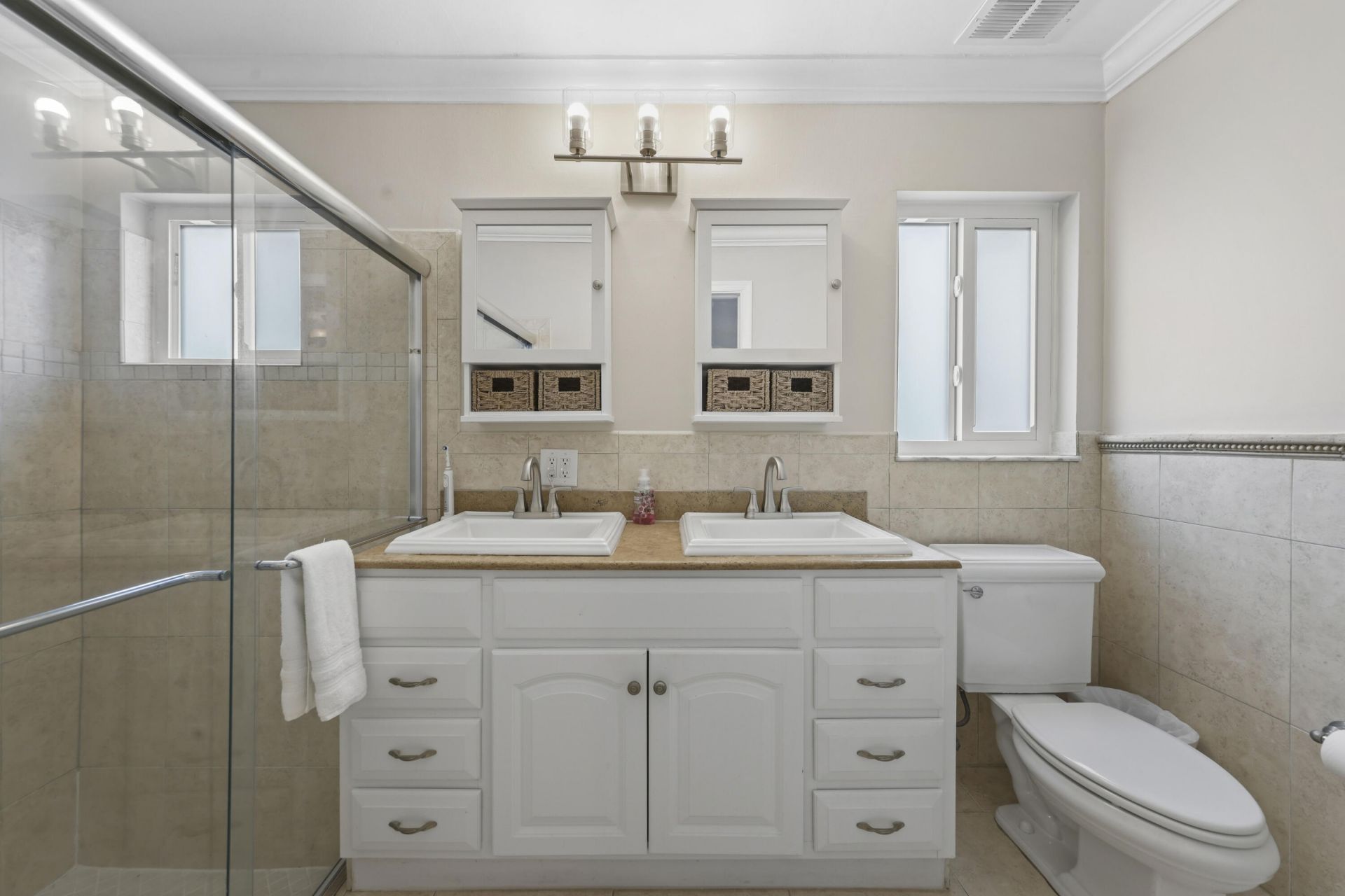 992 NW 83rd Drive, Coral Springs, FL 33071 Photo
