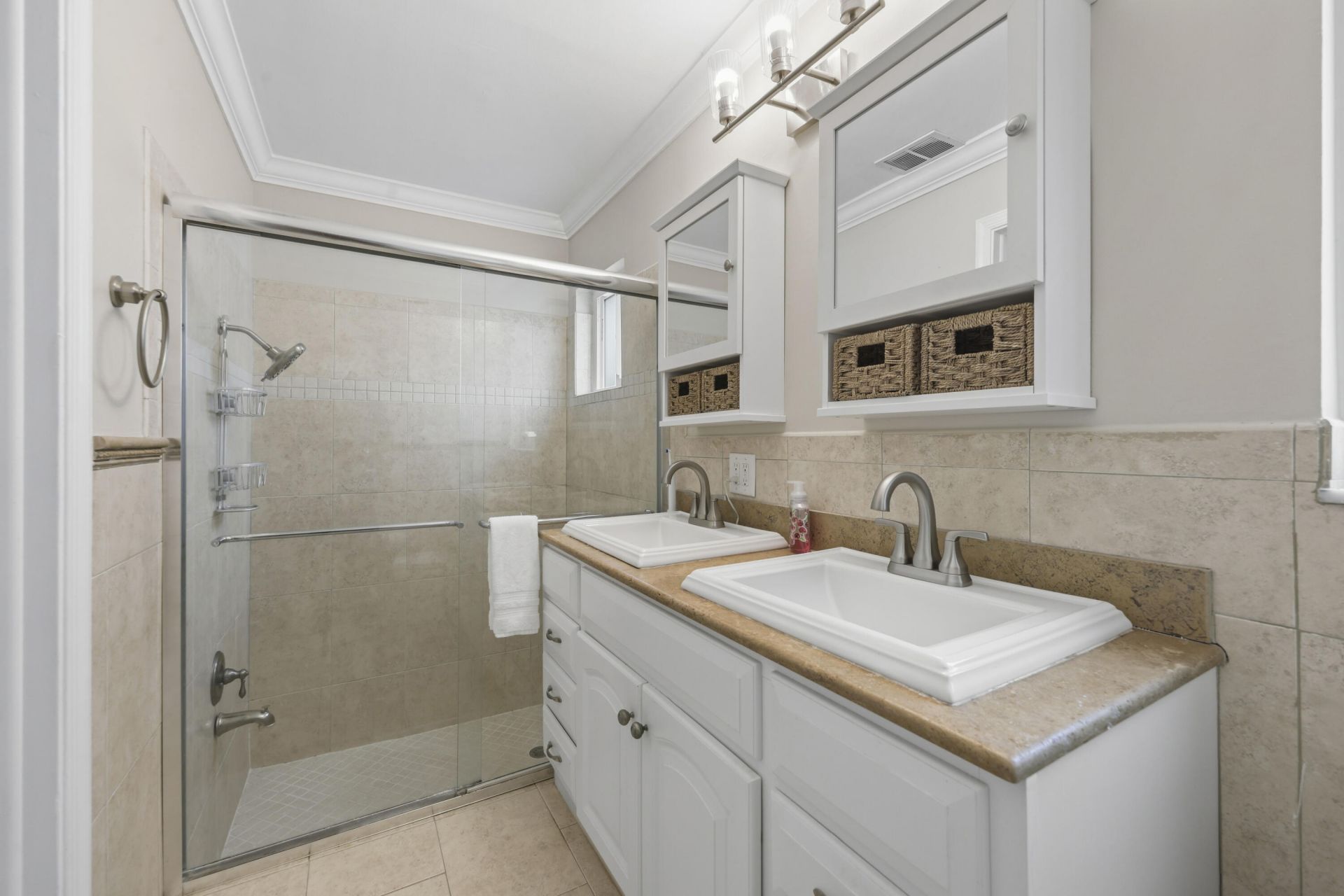 992 NW 83rd Drive, Coral Springs, FL 33071 Photo