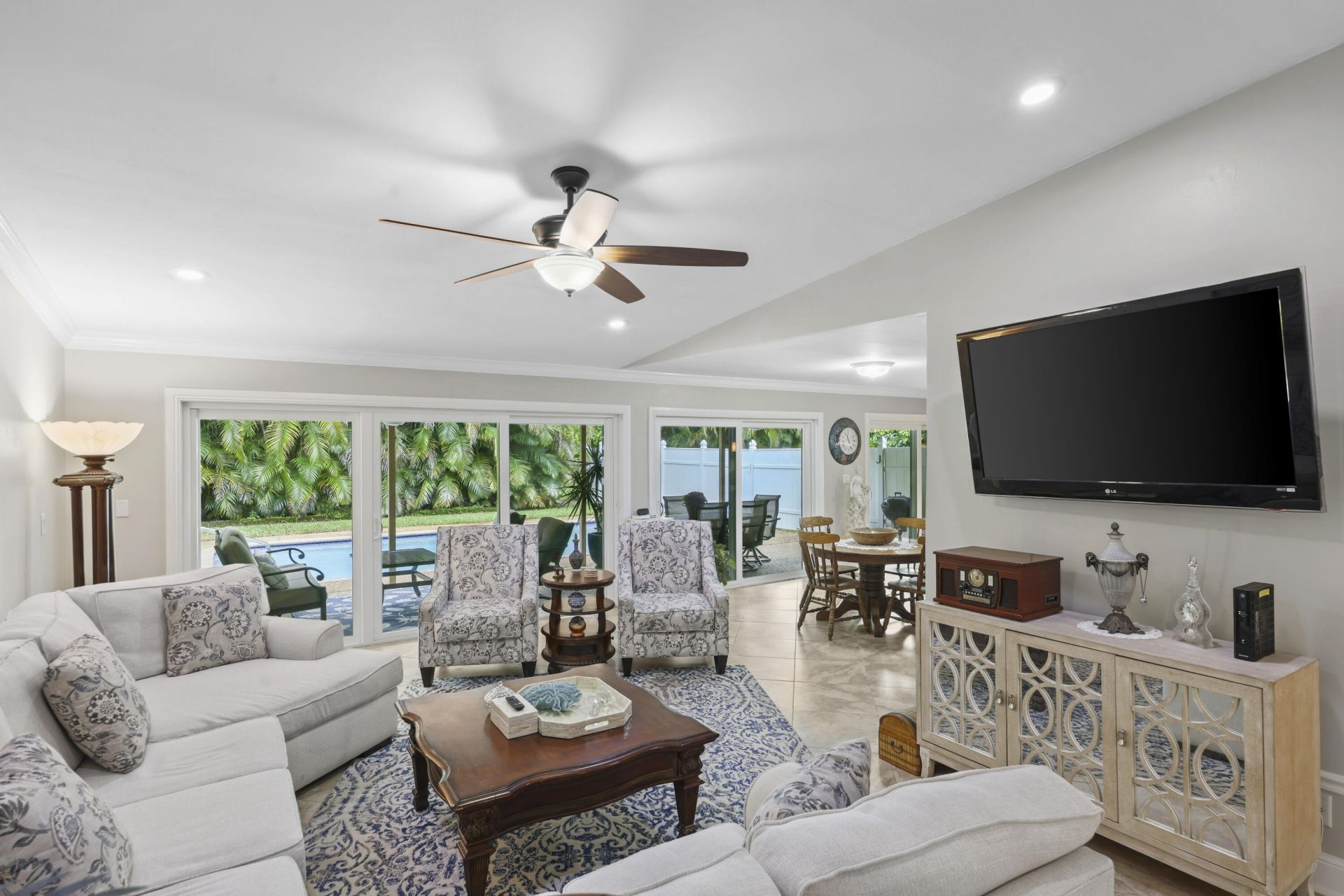 992 NW 83rd Drive, Coral Springs, FL 33071 Photo