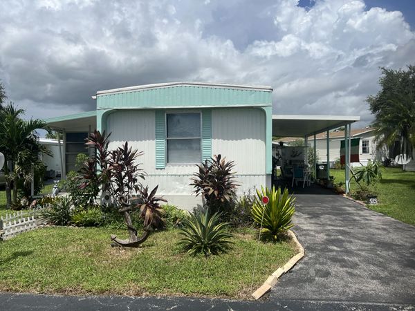 4431 NW 67th Place NW, Unit Lot O-04, Coconut Creek, FL 33073