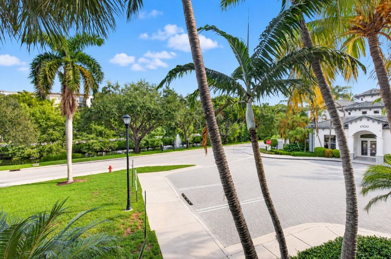 1690 Renaissance Commons Boulevard, Unit 1201, Boynton Beach, FL 33426 Photo