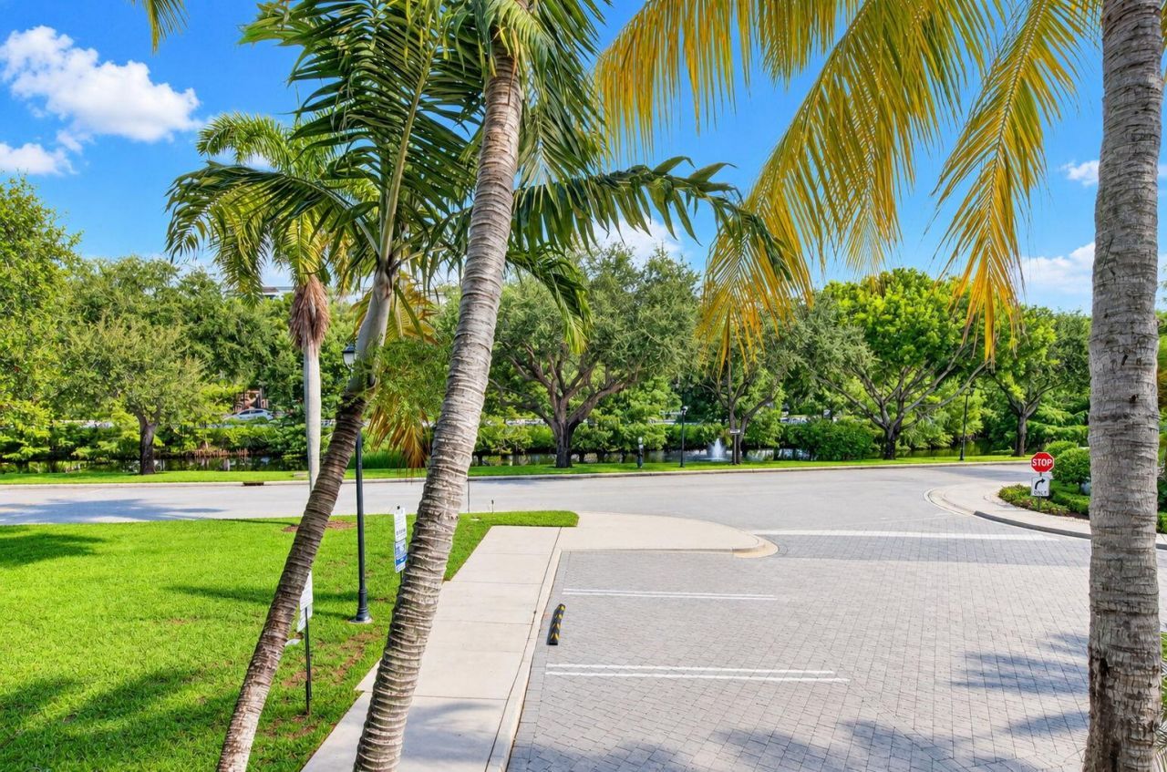 1690 Renaissance Commons Boulevard, Unit 1201, Boynton Beach, FL 33426 Photo