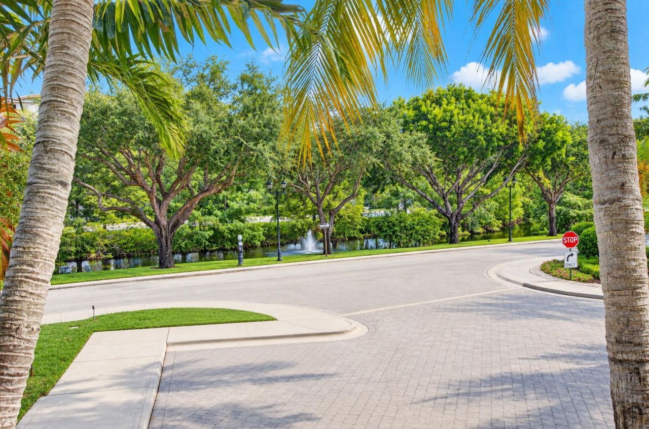 1690 Renaissance Commons Boulevard, Unit 1201, Boynton Beach, FL 33426 Photo