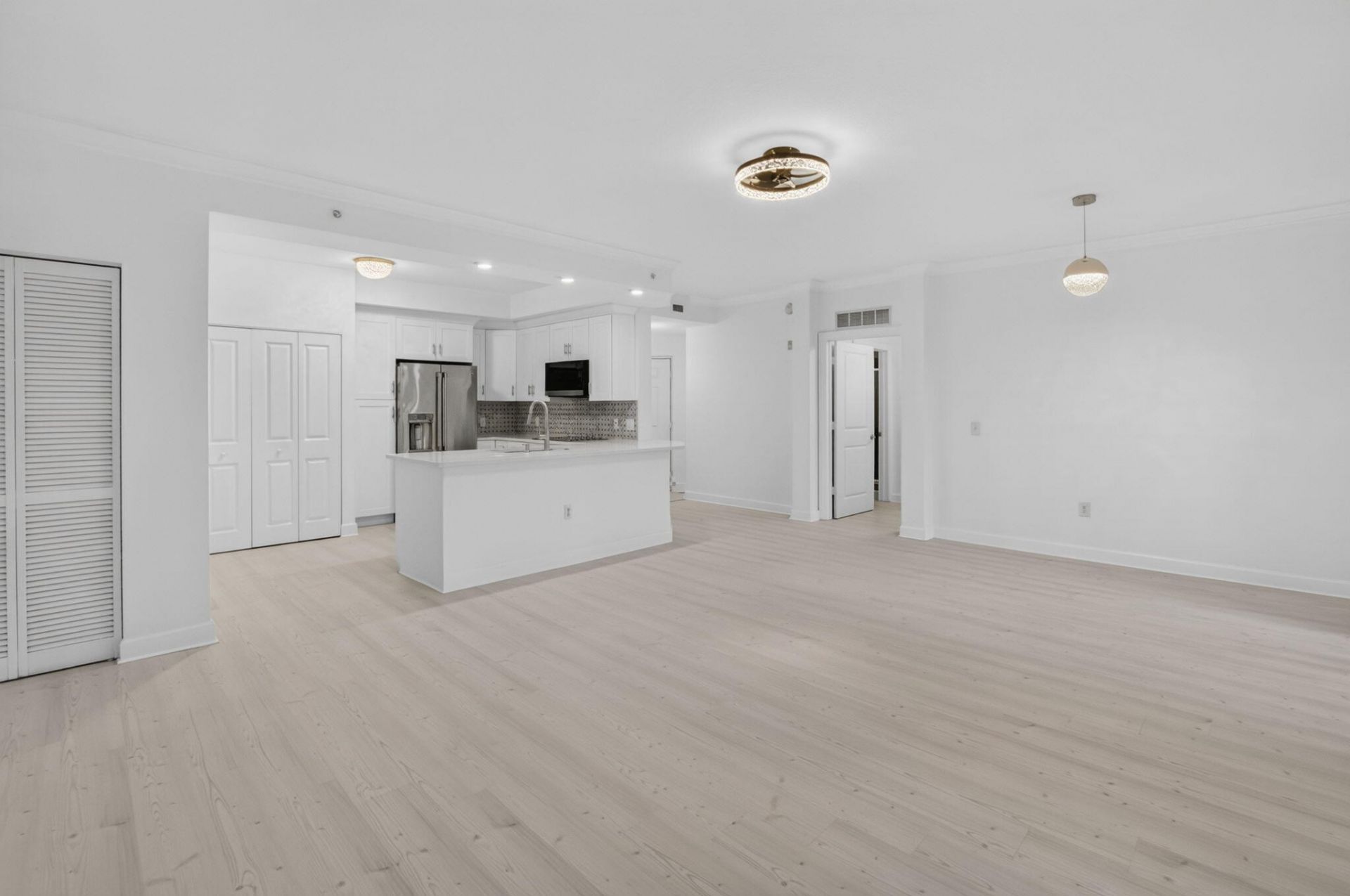 1690 Renaissance Commons Boulevard, Unit 1201, Boynton Beach, FL 33426 Photo