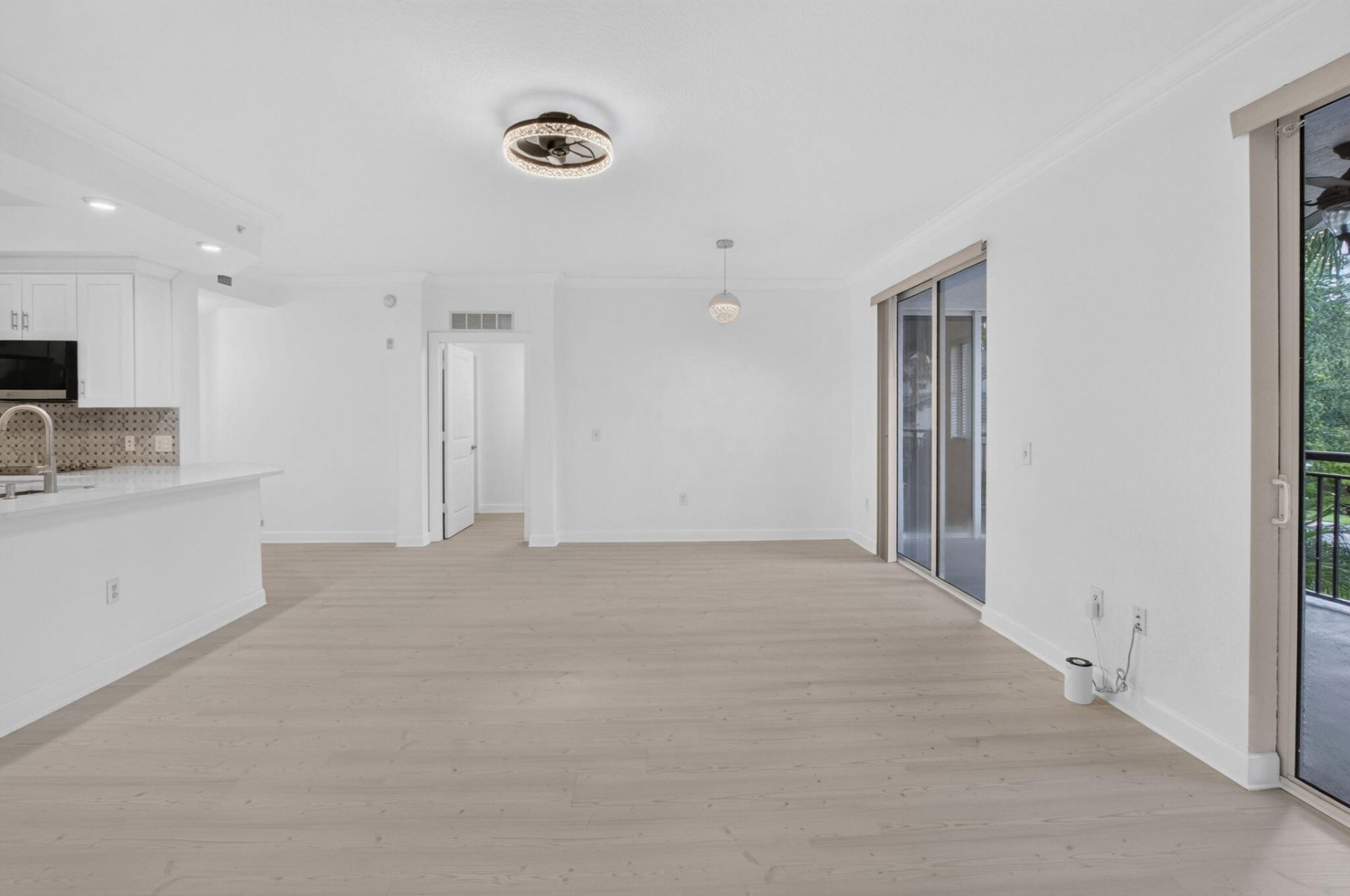 1690 Renaissance Commons Boulevard, Unit 1201, Boynton Beach, FL 33426 Photo