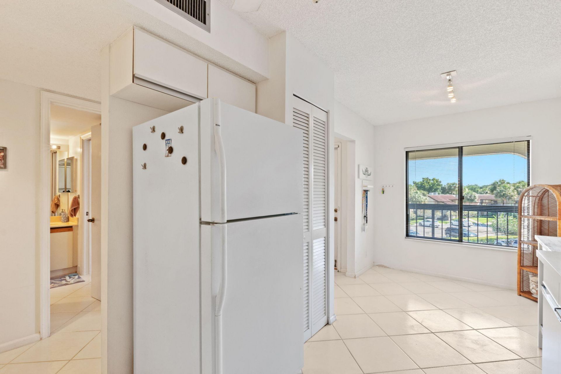 5380 Cedar Lake Drive, Unit 303, Boynton Beach, FL 33437 Photo