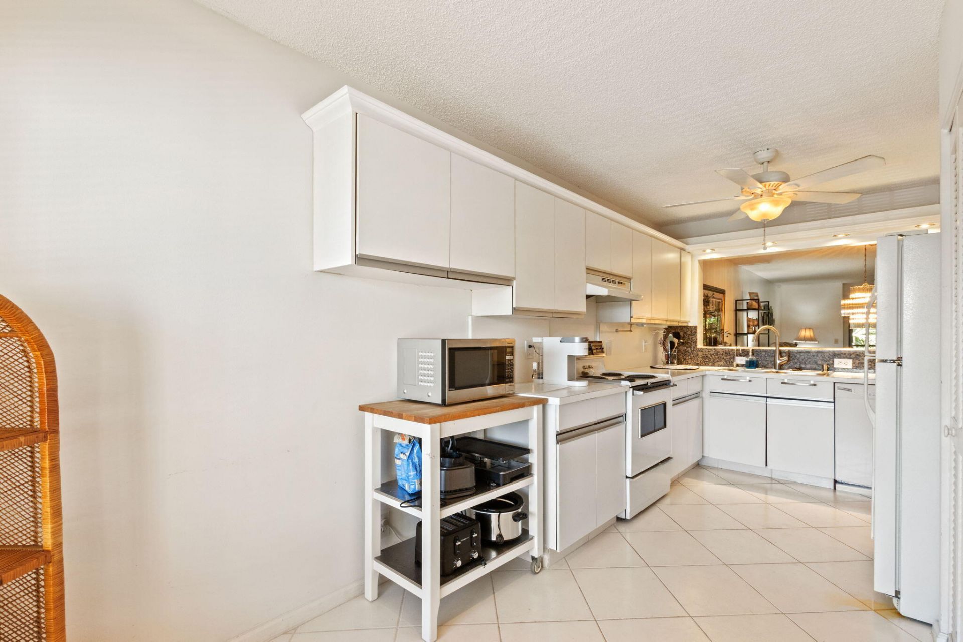 5380 Cedar Lake Drive, Unit 303, Boynton Beach, FL 33437 Photo