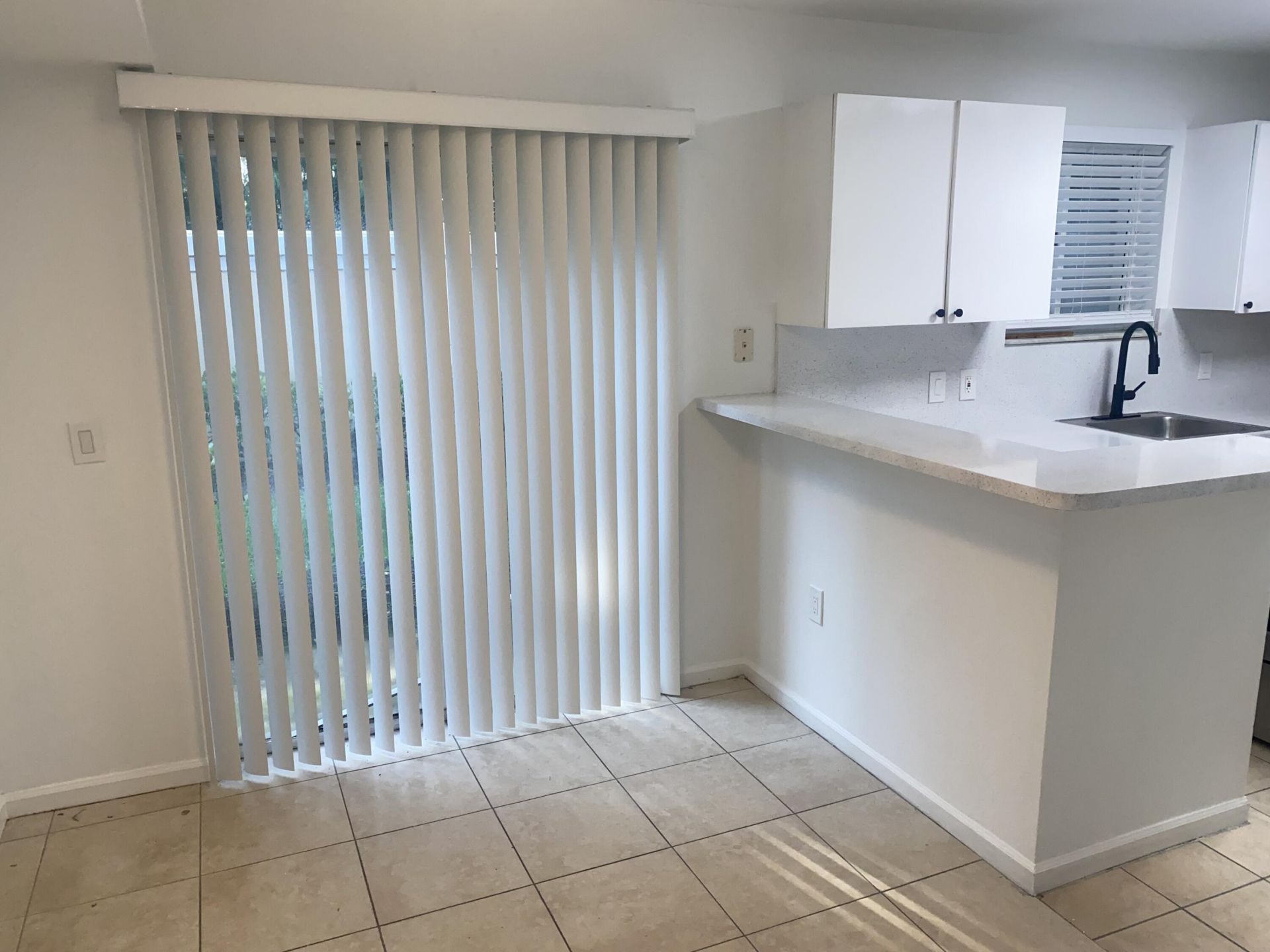 3740 N Jog Road, Unit 106, West Palm Beach, FL 33411 Photo