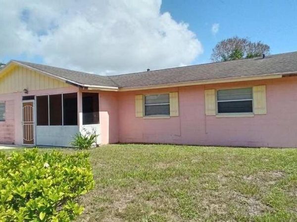 2906 Anderson Drive, Fort Pierce, FL 34946