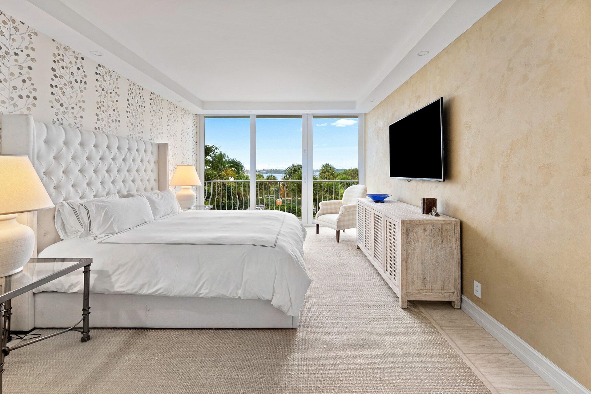 2000 S Ocean Boulevard, Unit 204S, Palm Beach, FL 33480 Photo