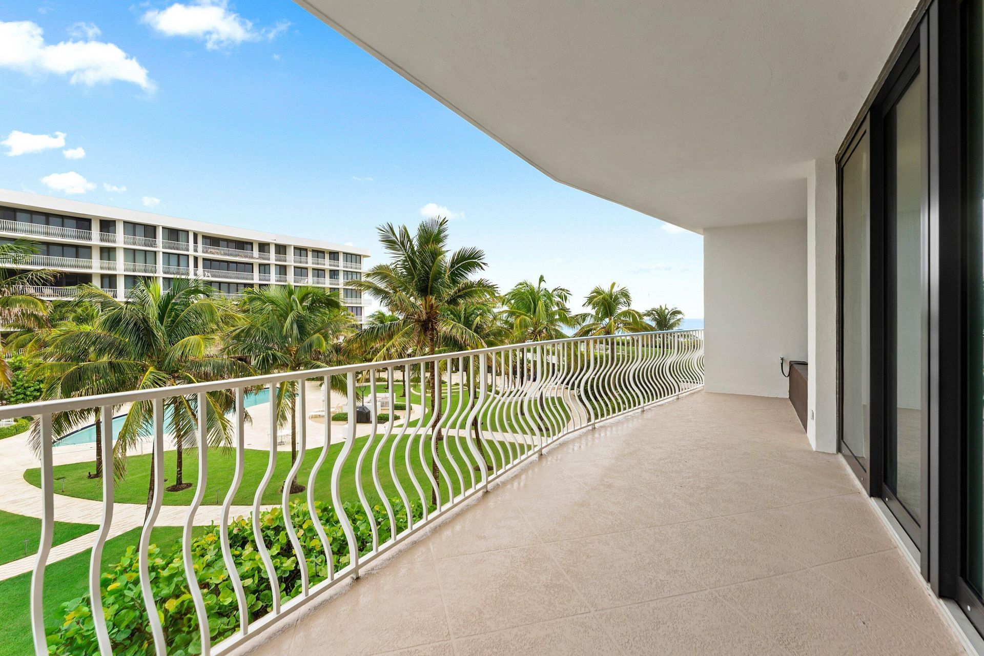 2000 S Ocean Boulevard, Unit 204S, Palm Beach, FL 33480 Photo