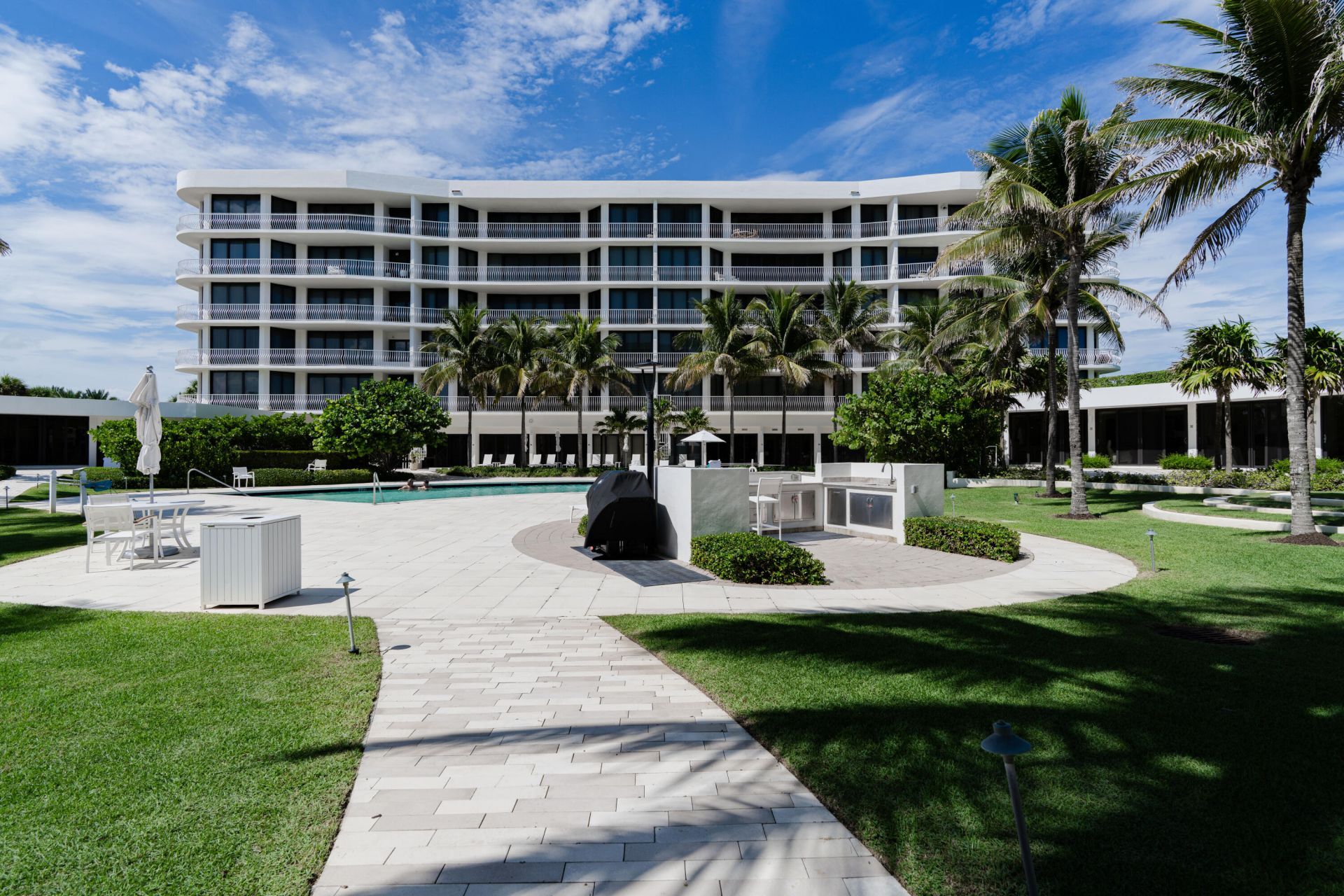 2000 S Ocean Boulevard, Unit 204S, Palm Beach, FL 33480 Photo