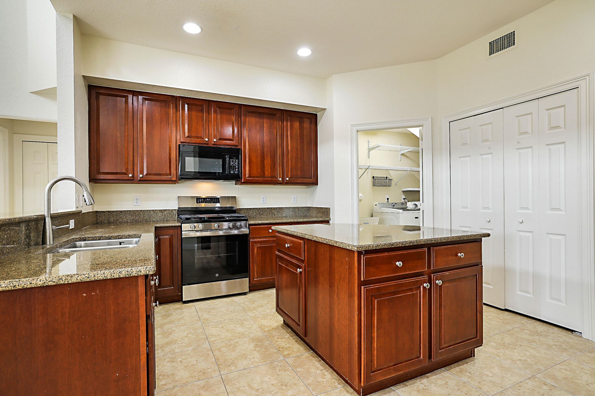 3626 E Hamilton Key, West Palm Beach, FL 33411 Photo