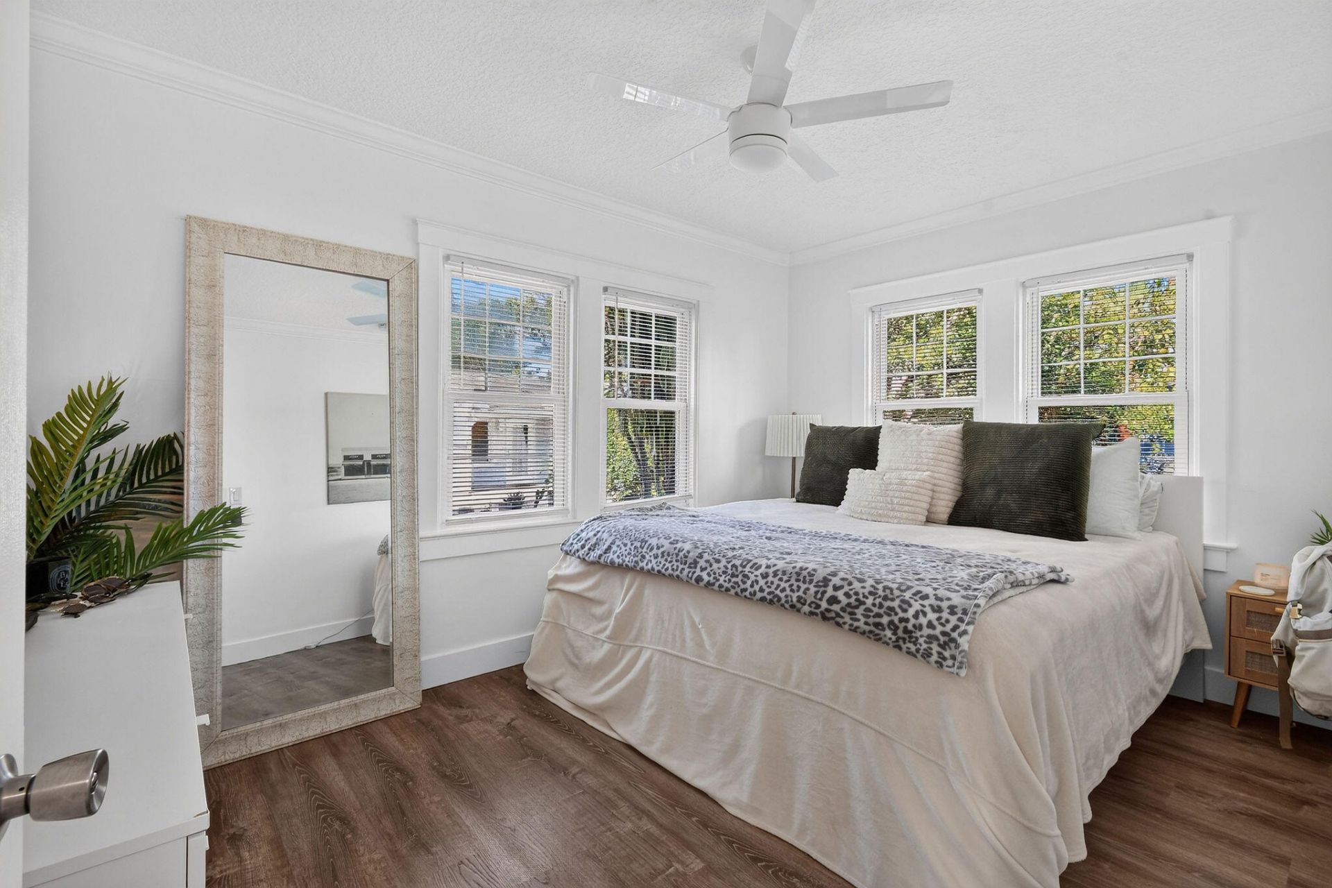 415 Greenbriar Drive, West Palm Beach, FL 33403 Photo