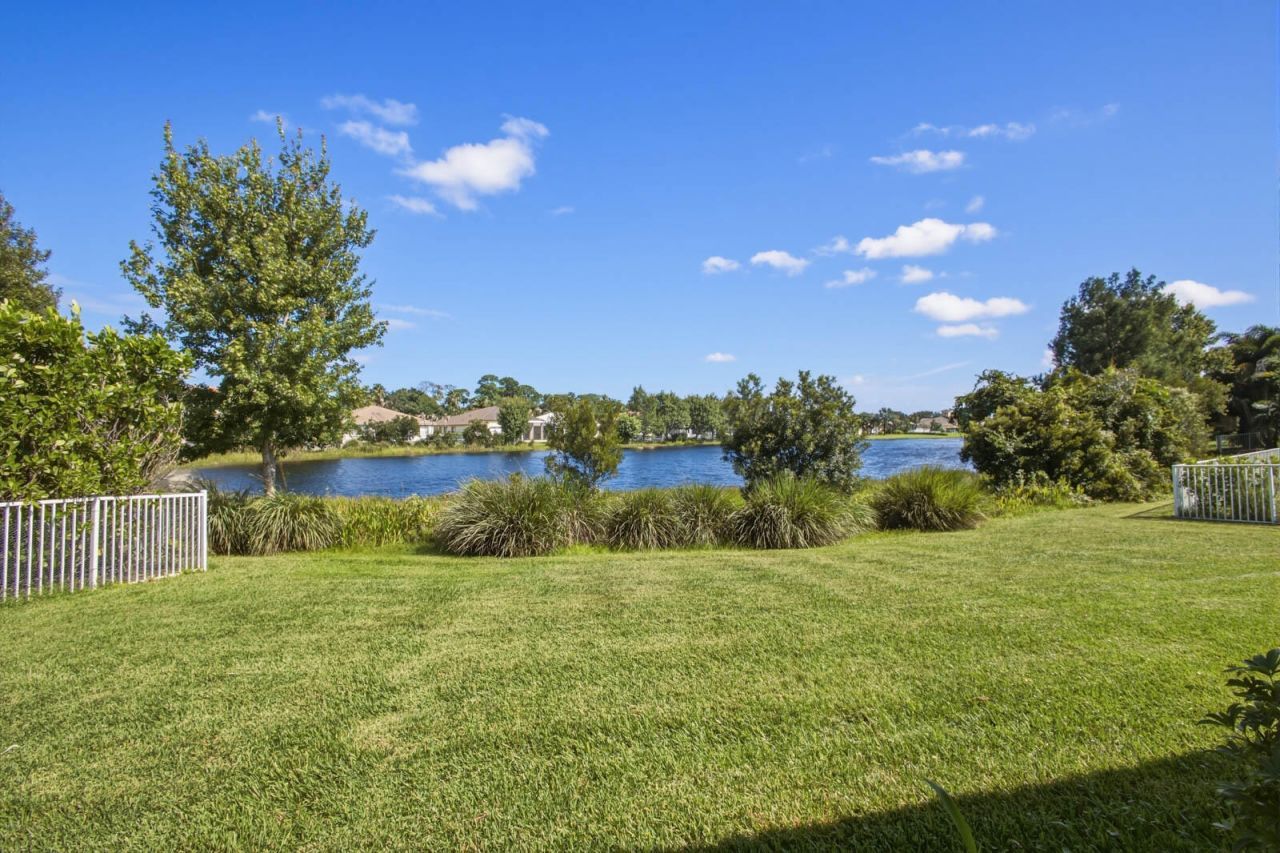 1251 SE Illusion Isle Way, Stuart, FL 34997 Photo