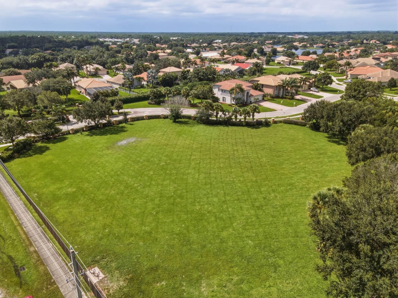 1251 SE Illusion Isle Way, Stuart, FL 34997 Photo