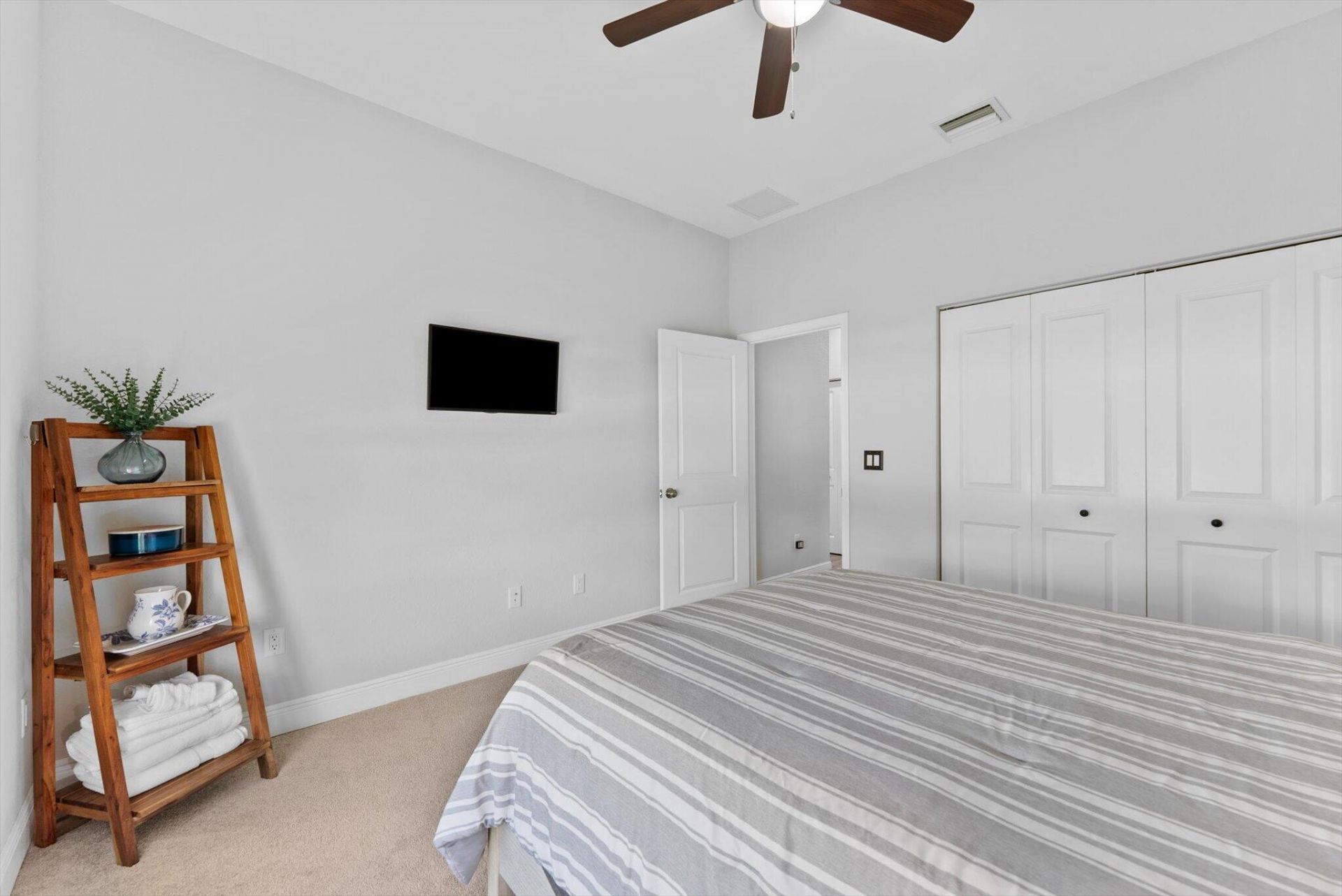 902 NW 9th Avenue, Boynton Beach, FL 33426 Photo