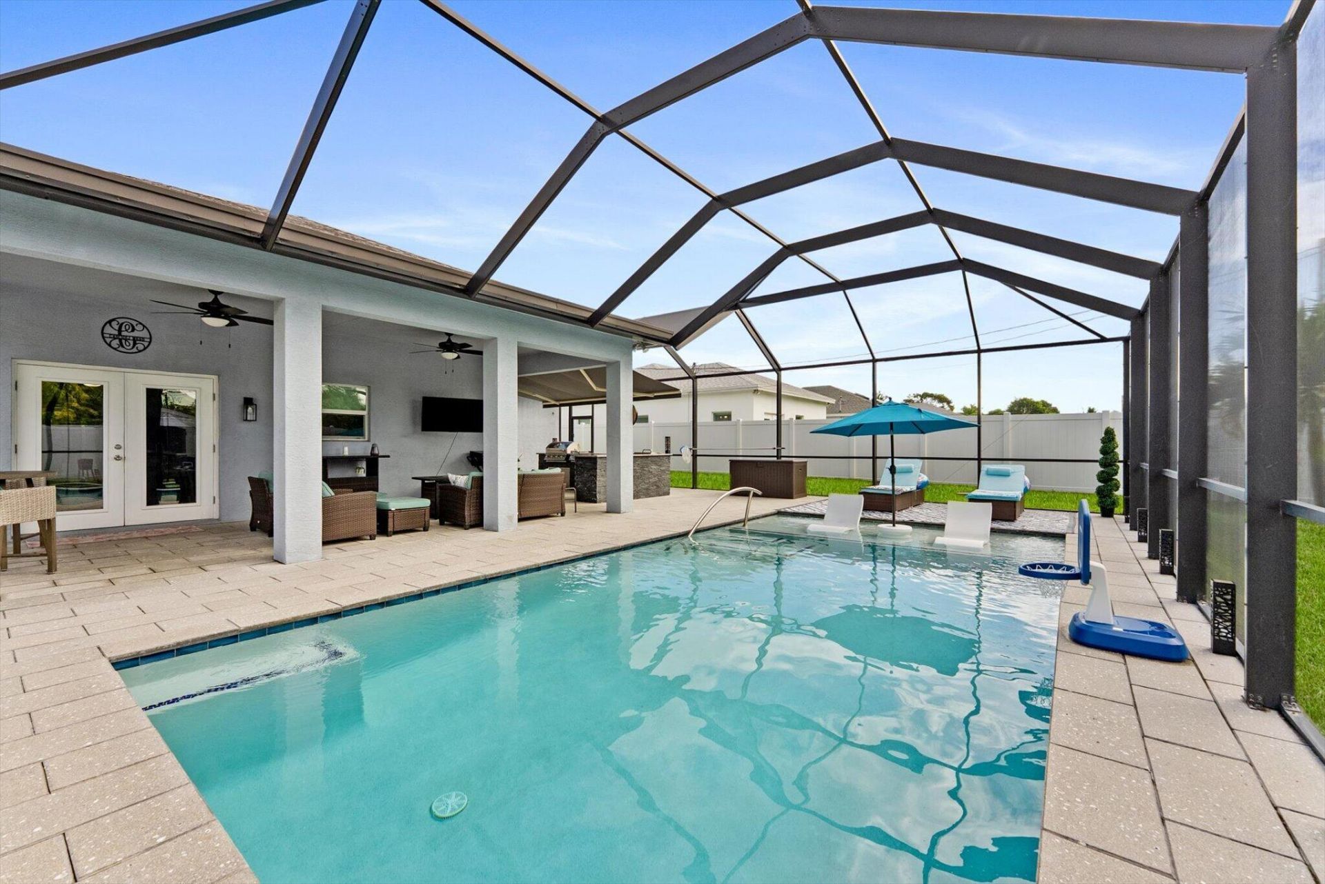 902 NW 9th Avenue, Boynton Beach, FL 33426 Photo