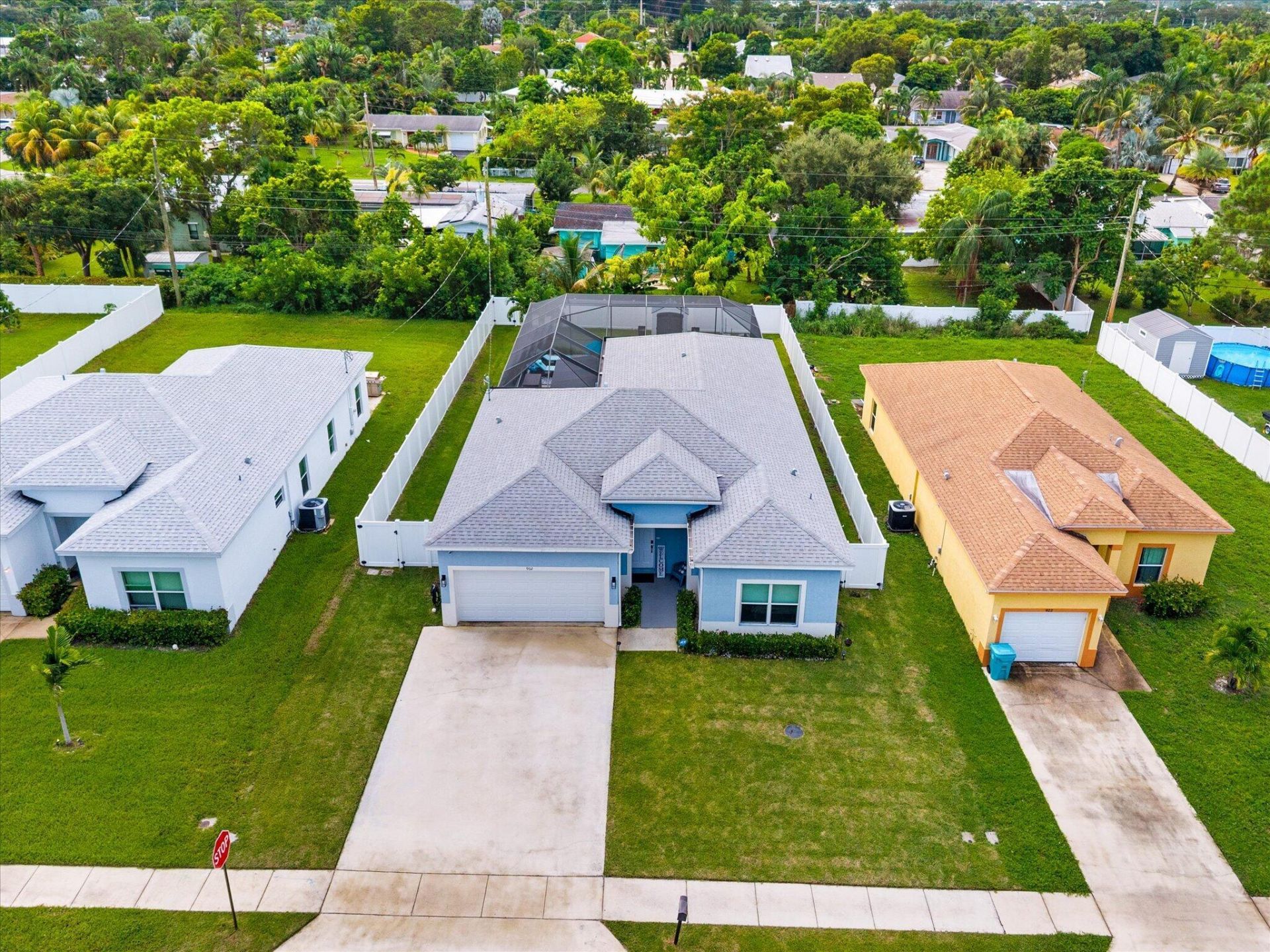 902 NW 9th Avenue, Boynton Beach, FL 33426 Photo