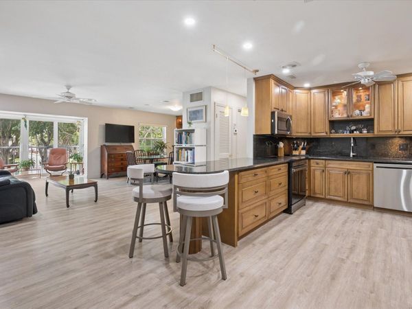 6431 Bay Club Drive, Unit 3, Fort Lauderdale, FL 33308