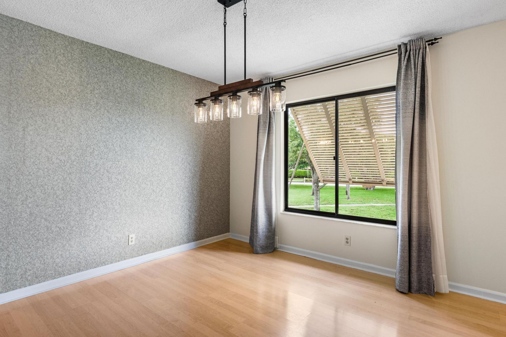 10101 Mangrove Drive, Unit 201, Boynton Beach, FL 33437 Photo