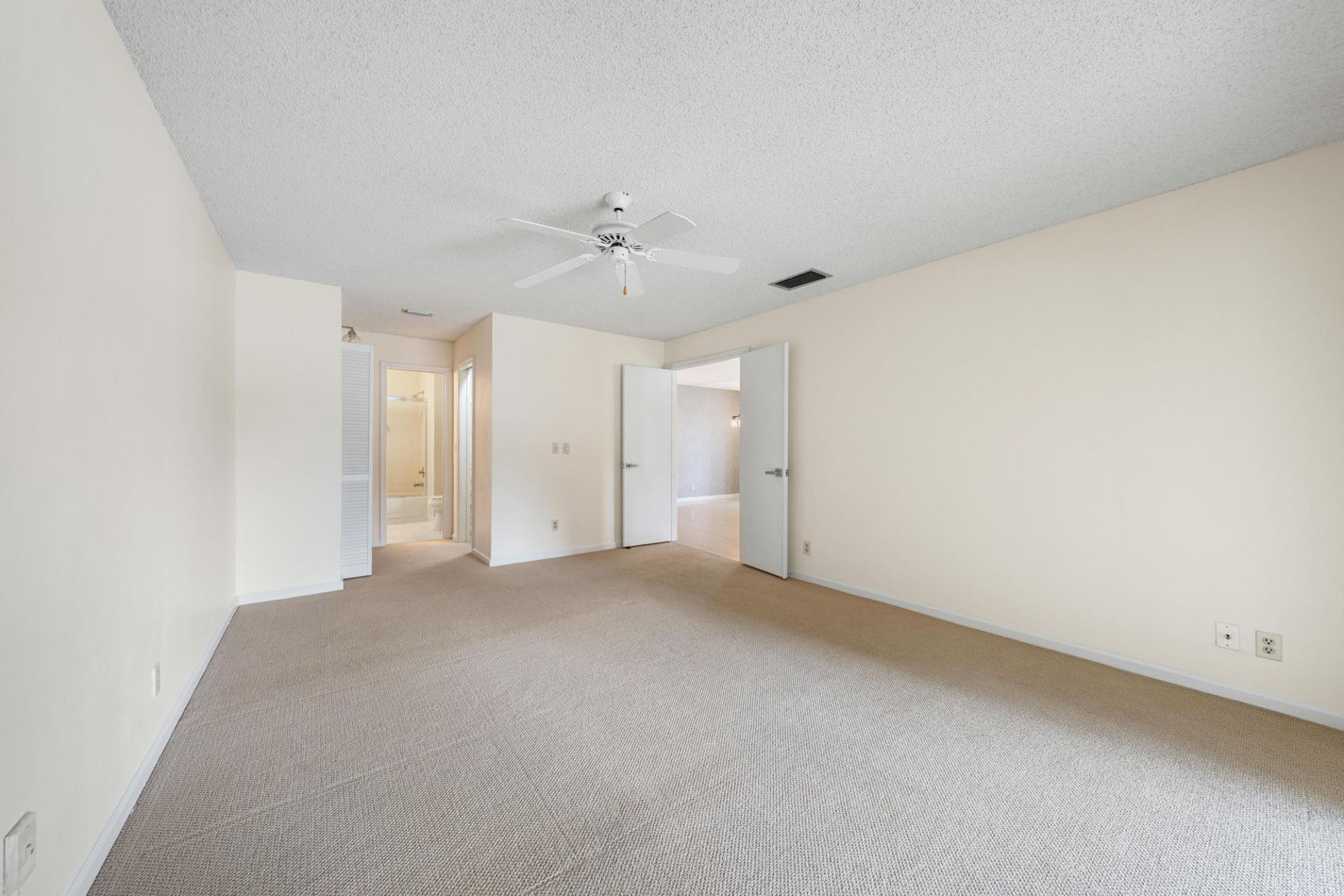 10101 Mangrove Drive, Unit 201, Boynton Beach, FL 33437 Photo
