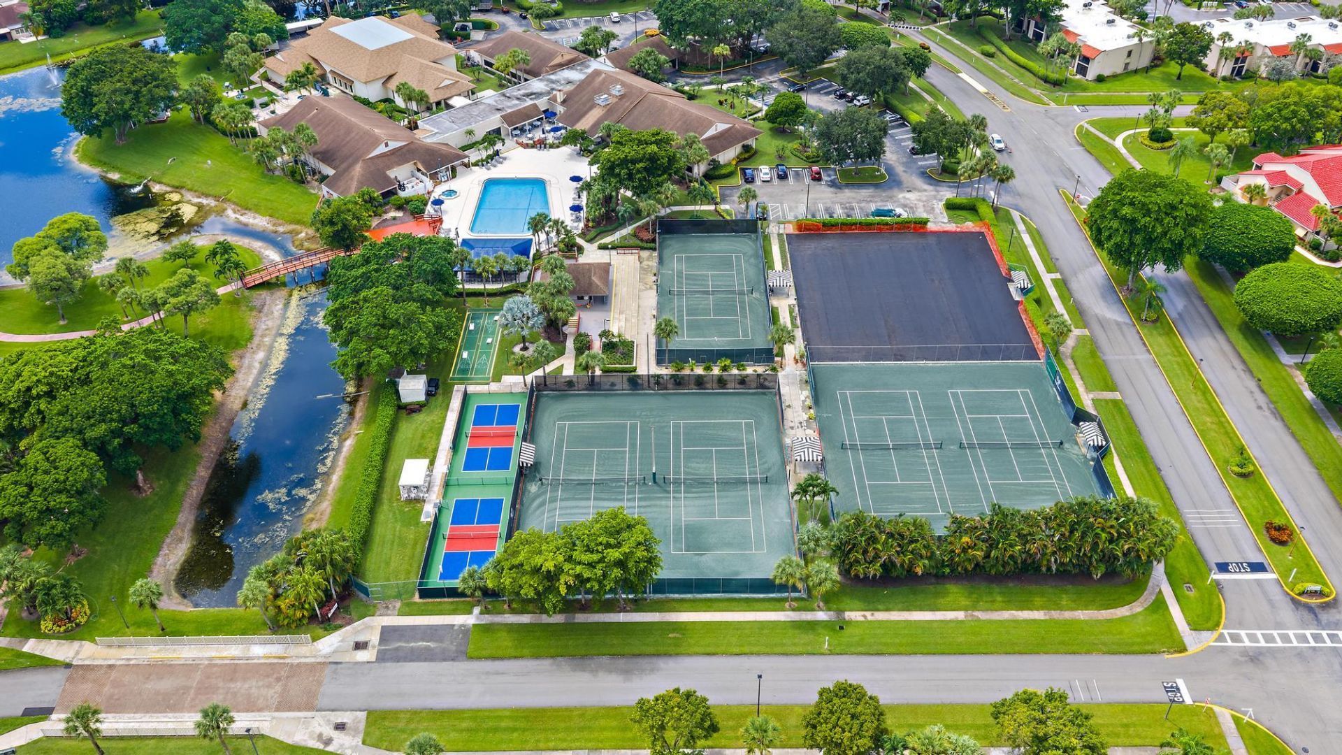 10101 Mangrove Drive, Unit 201, Boynton Beach, FL 33437 Photo