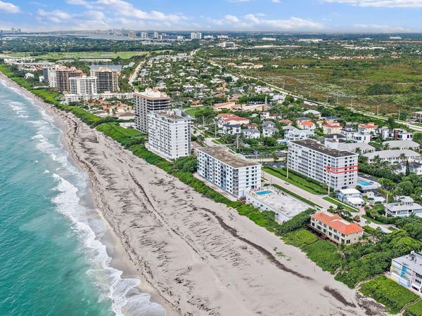 911 Ocean Drive, Unit 506, Juno Beach, FL 33408