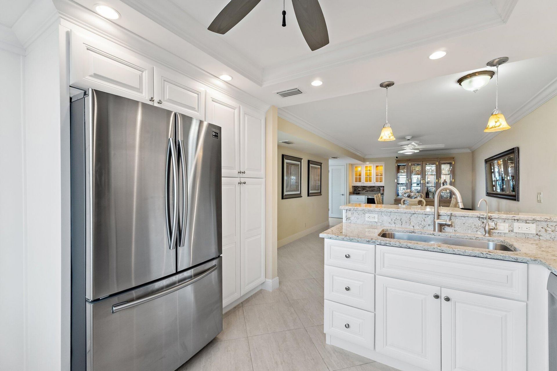 911 Ocean Drive, Unit 506, Juno Beach, FL 33408 Photo