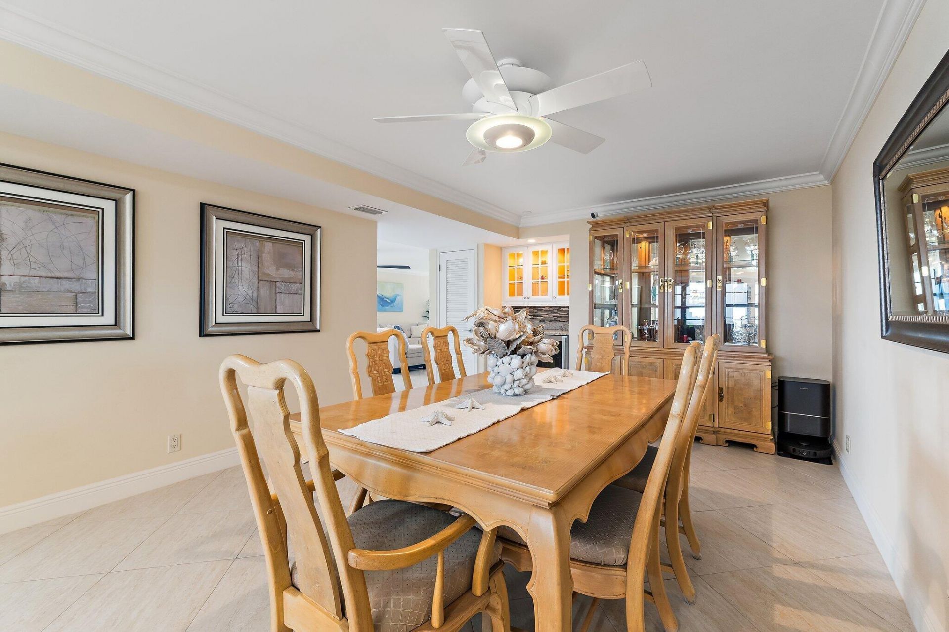 911 Ocean Drive, Unit 506, Juno Beach, FL 33408 Photo