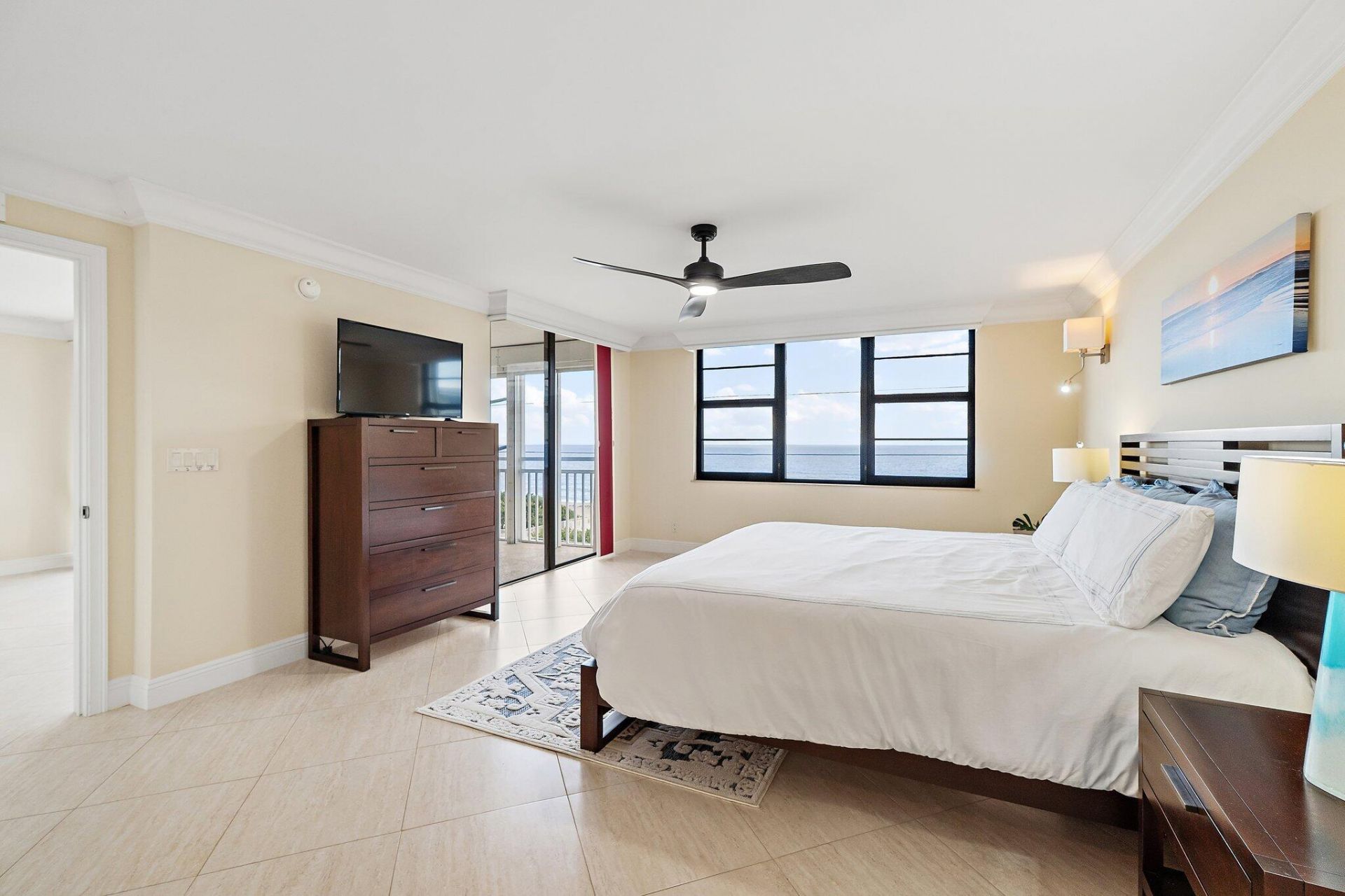 911 Ocean Drive, Unit 506, Juno Beach, FL 33408 Photo