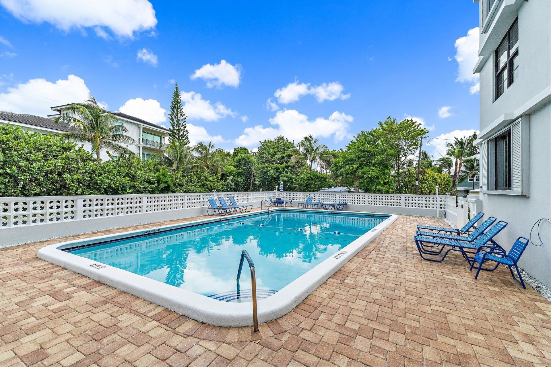 911 Ocean Drive, Unit 506, Juno Beach, FL 33408 Photo