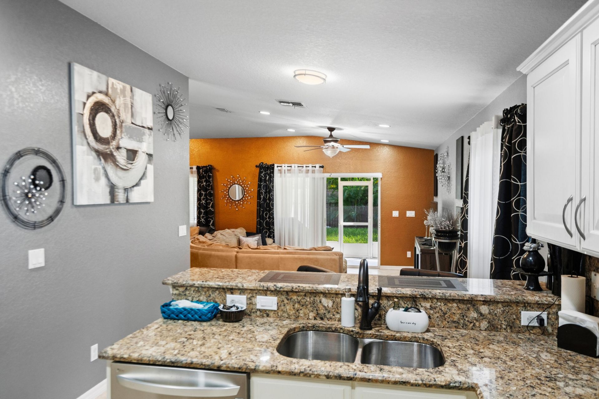 1952 SW Jamesport Drive, Port Saint Lucie, FL 34953 Photo
