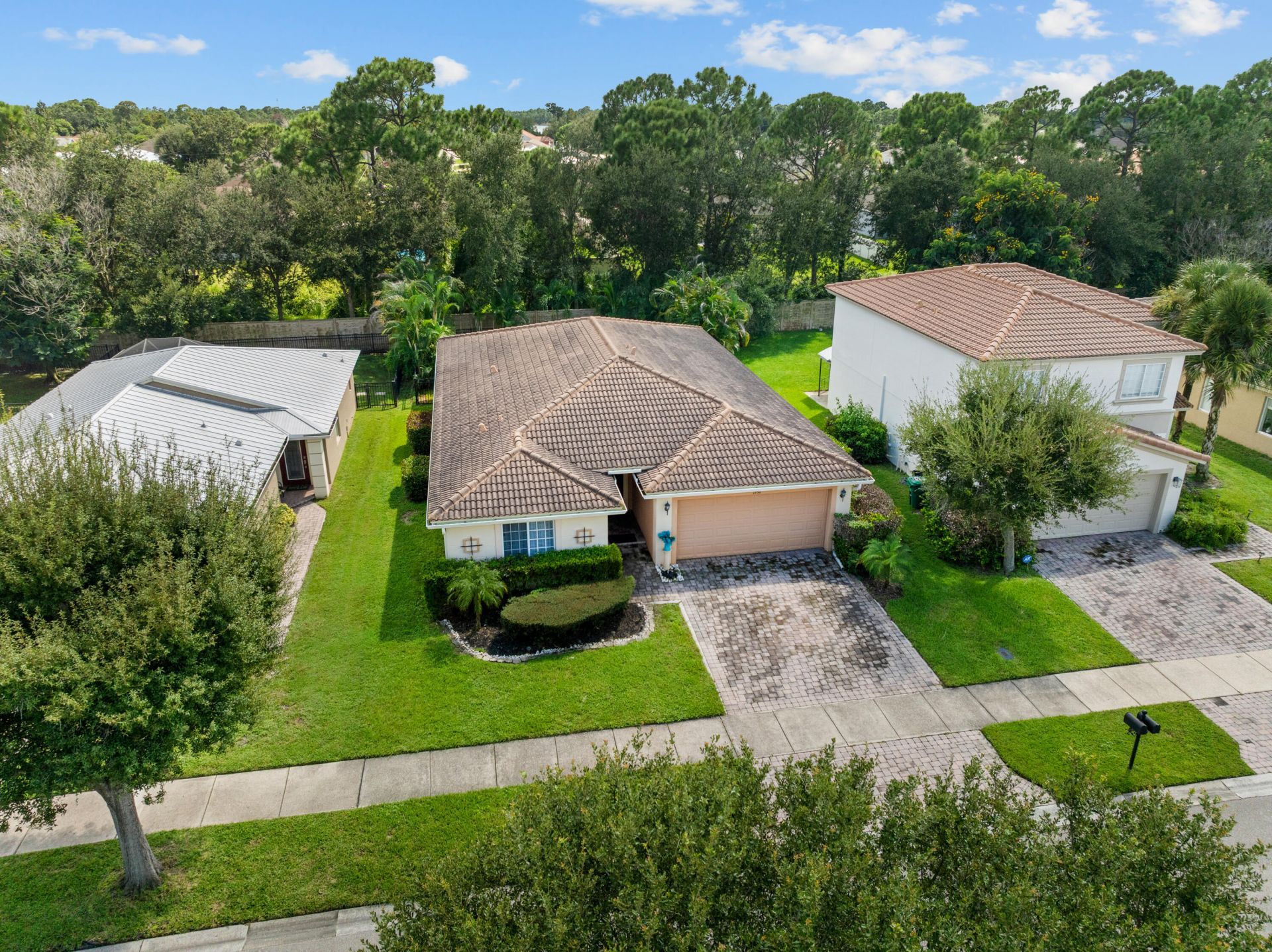 1952 SW Jamesport Drive, Port Saint Lucie, FL 34953 Photo