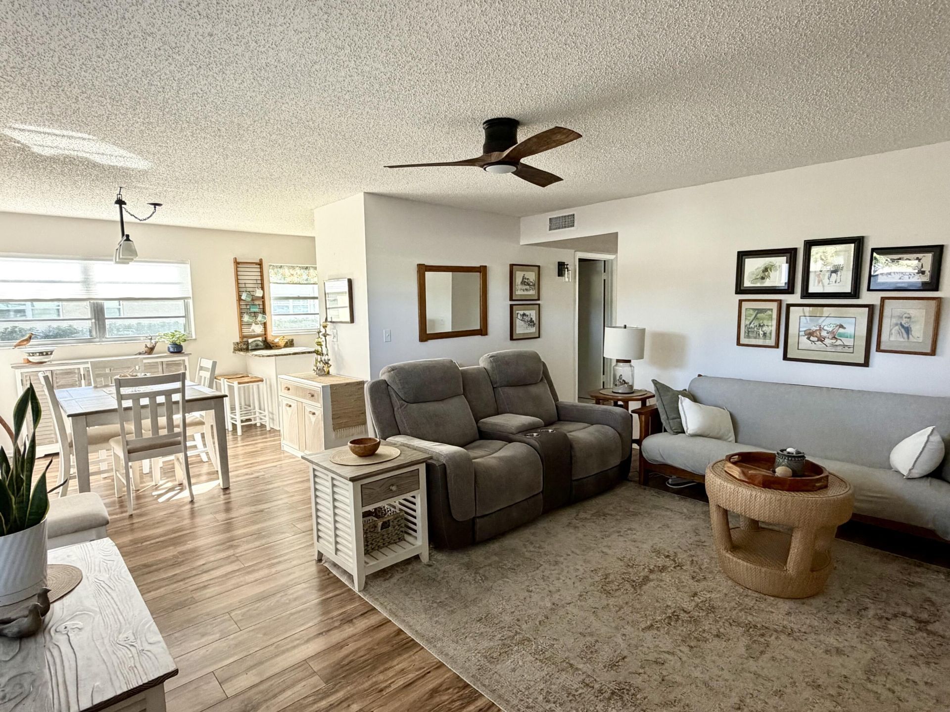 94 Spring Lake Drive, Vero Beach, FL 32962 Photo