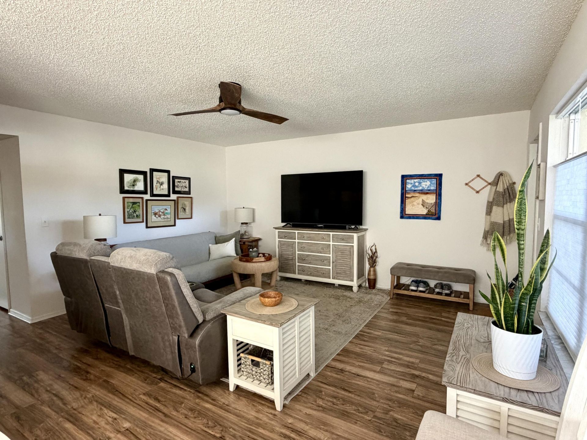 94 Spring Lake Drive, Vero Beach, FL 32962 Photo