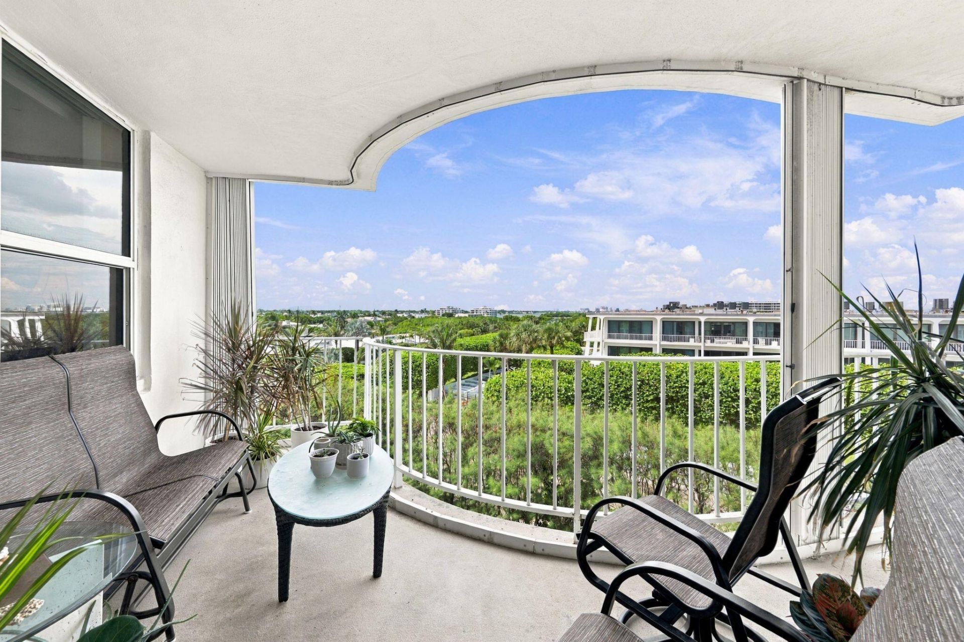 2295 S Ocean Boulevard, Unit 517, Palm Beach, FL 33480 Photo