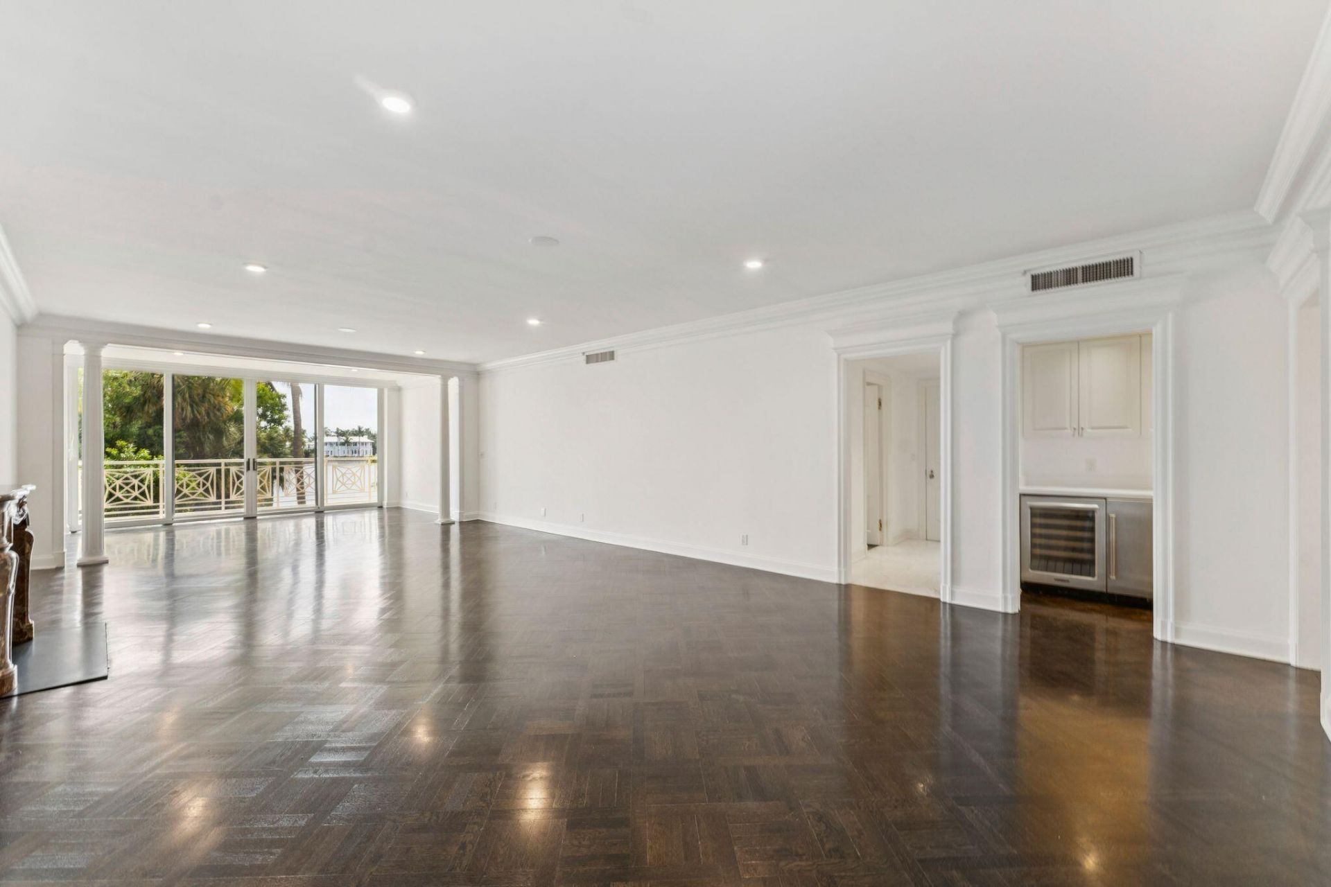 425 Worth Avenue, Unit 2F, Palm Beach, FL 33480 Photo