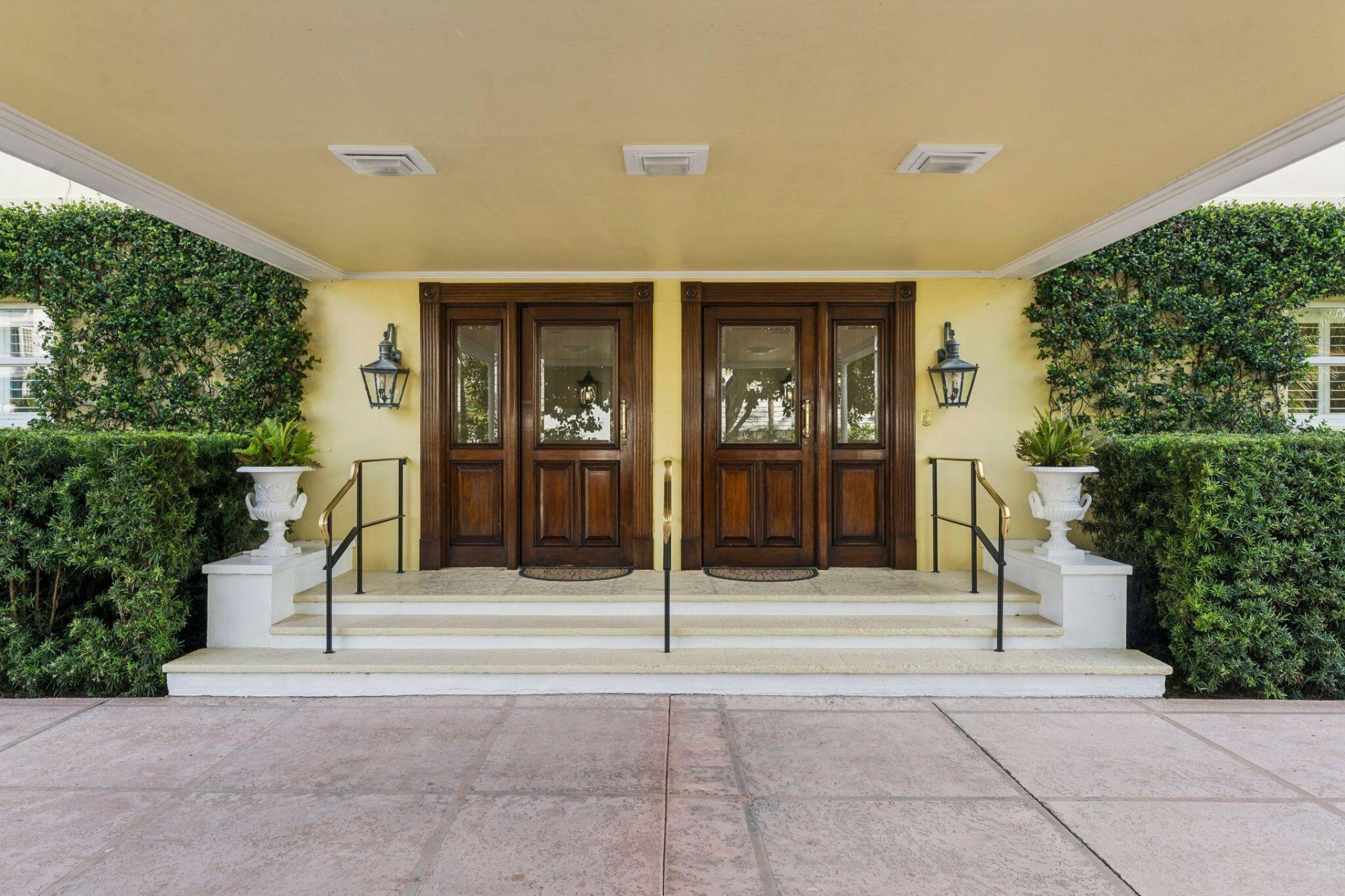 425 Worth Avenue, Unit 2F, Palm Beach, FL 33480 Photo