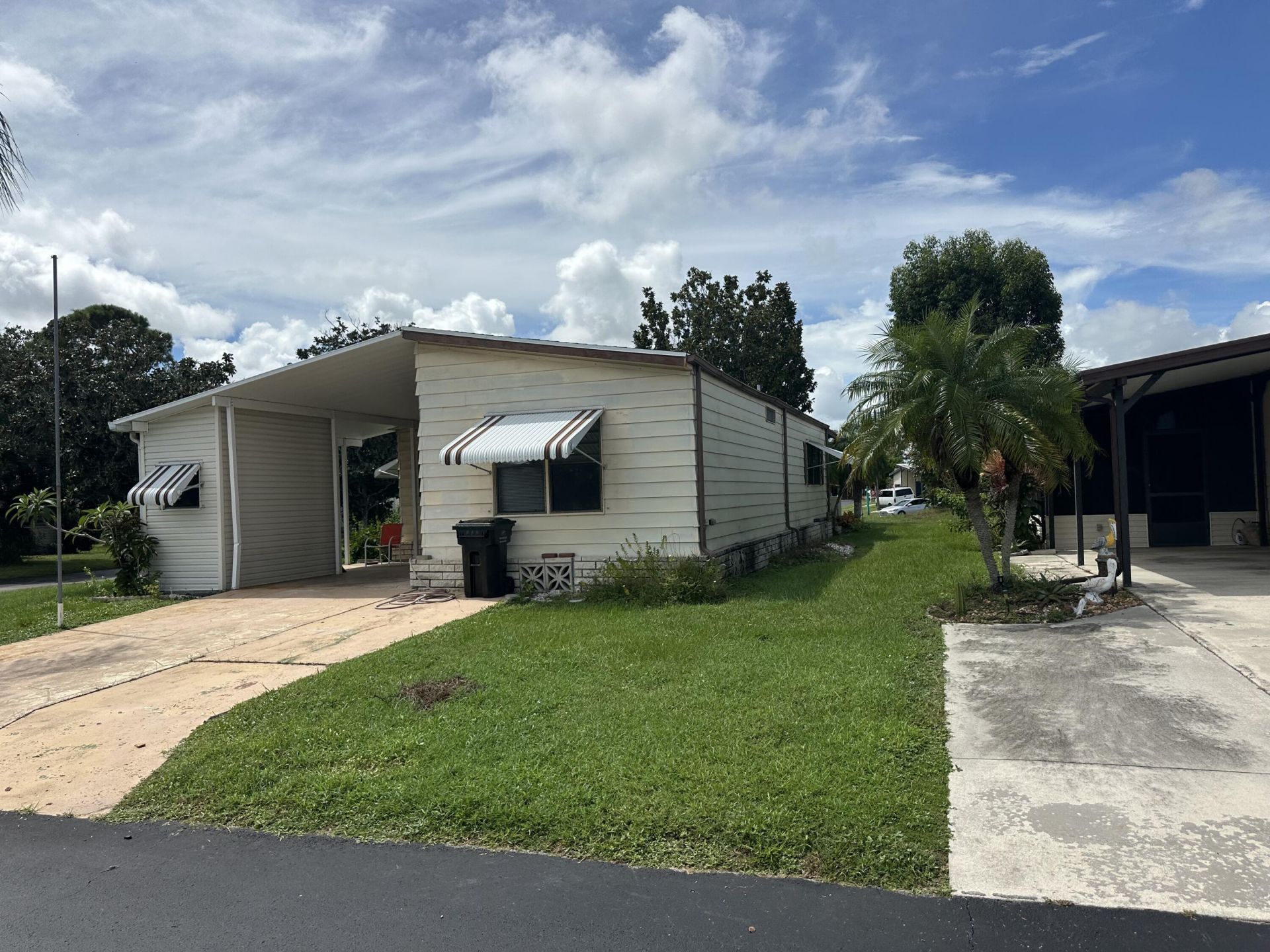 5591 Hemingway Court, Unit E-01, Fort Pierce, FL 34982 Photo
