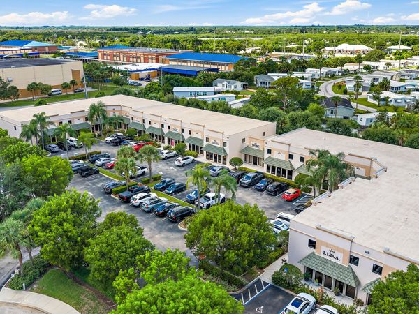2682 SE Willoughby Boulevard, Stuart, FL 34997