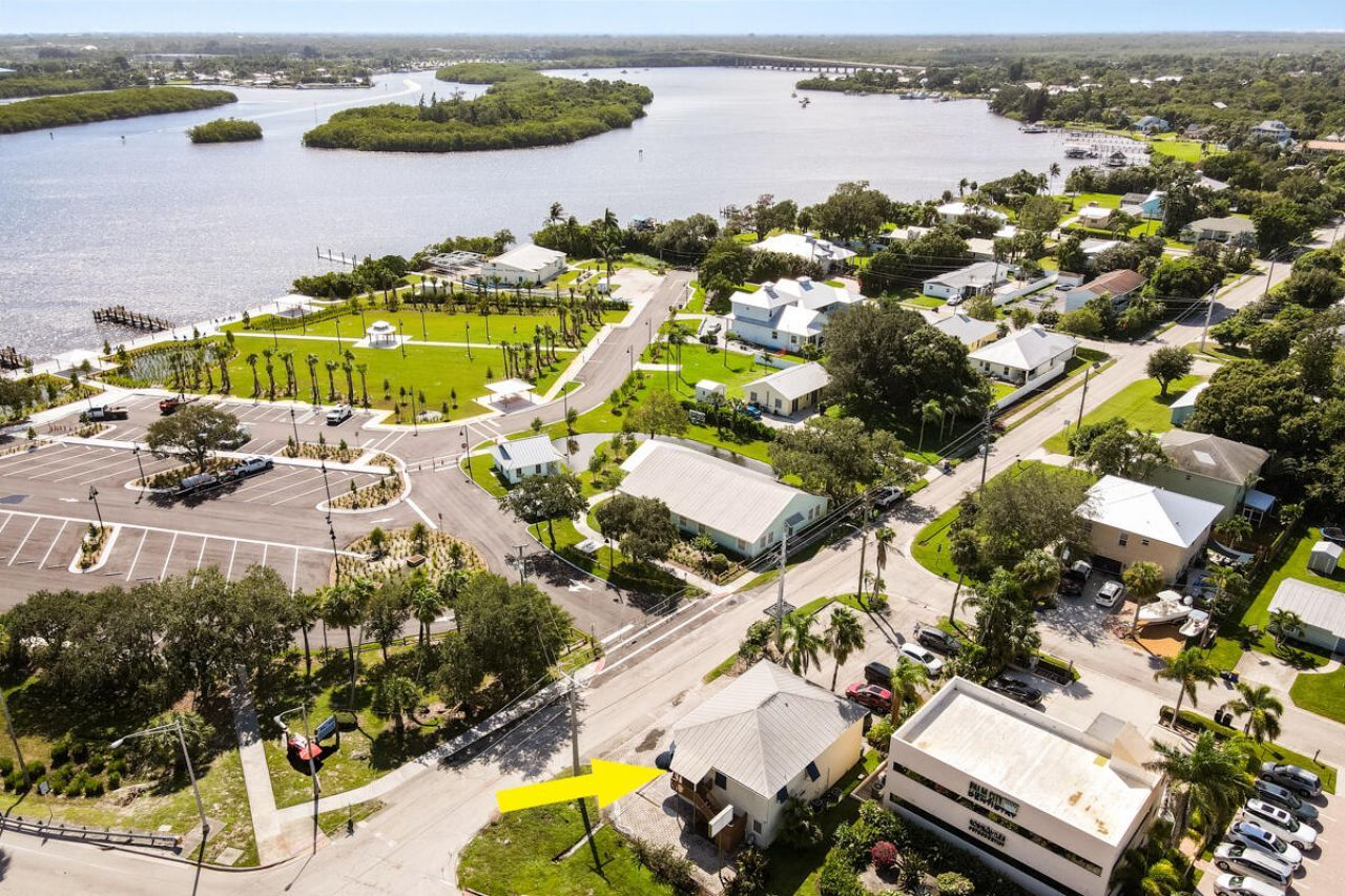 850 SW Martin Downs Boulevard, Palm City, FL 34990 Photo