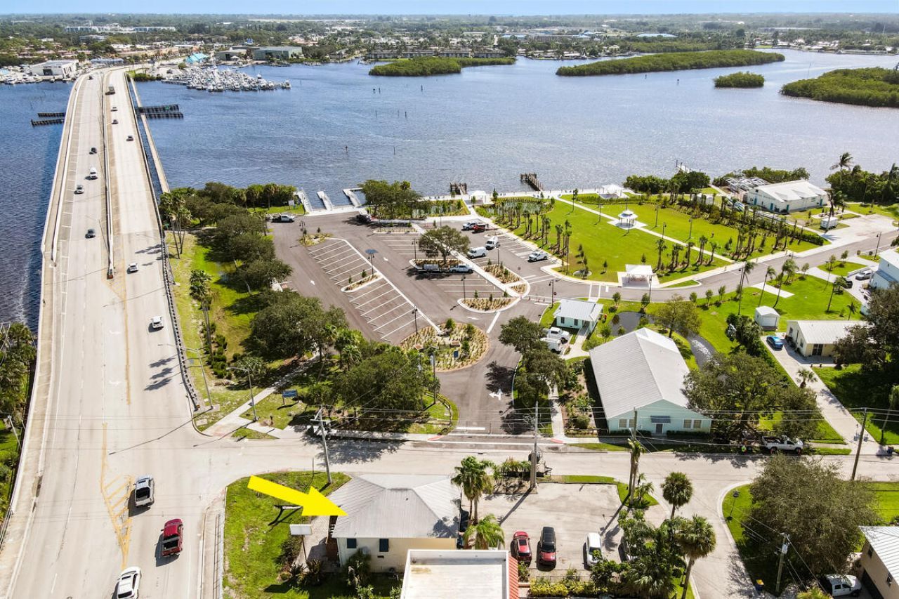 850 SW Martin Downs Boulevard, Palm City, FL 34990 Photo