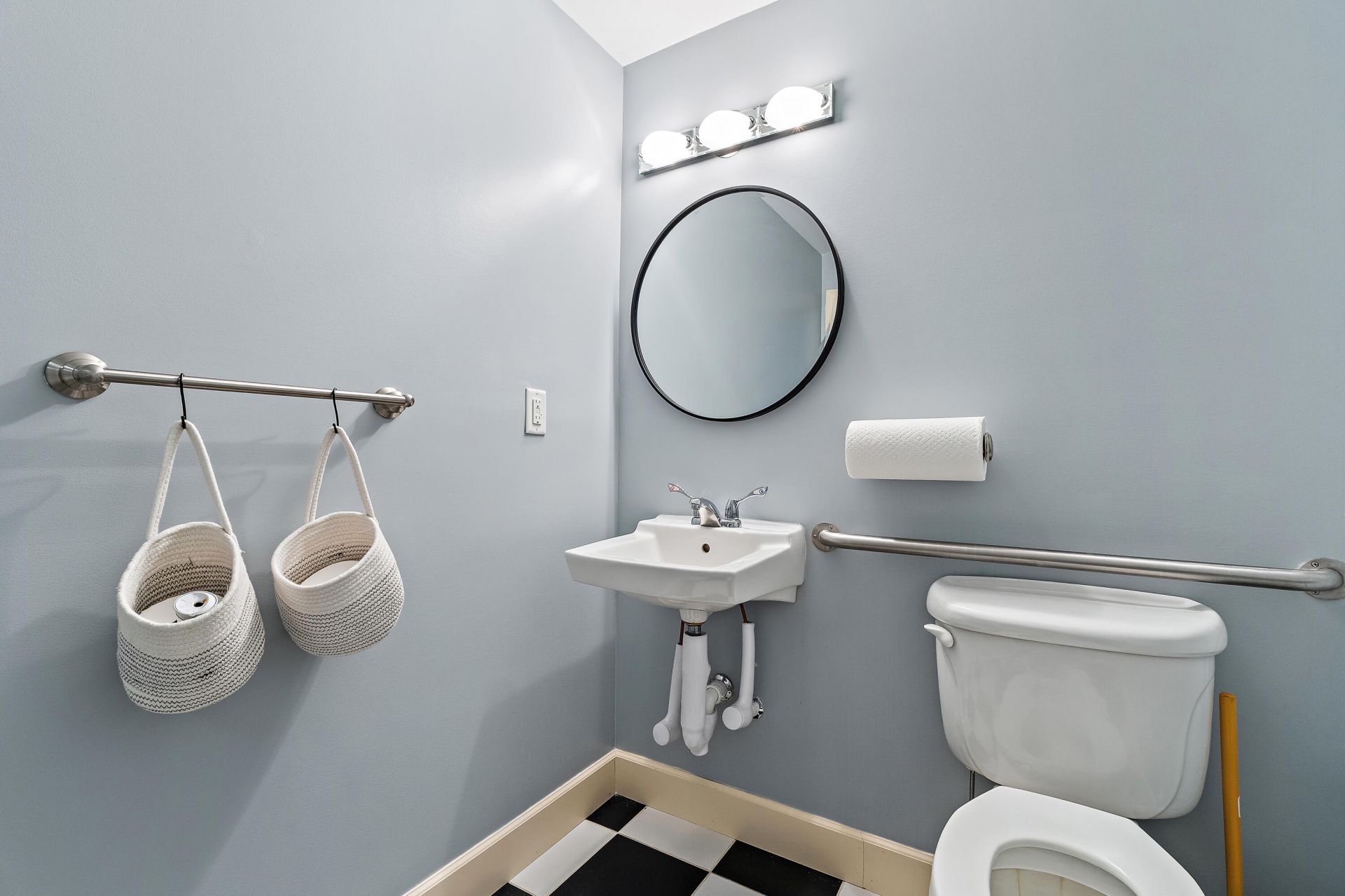 2682 SE Willoughby Boulevard, Unit #201, Stuart, FL 34994 Photo