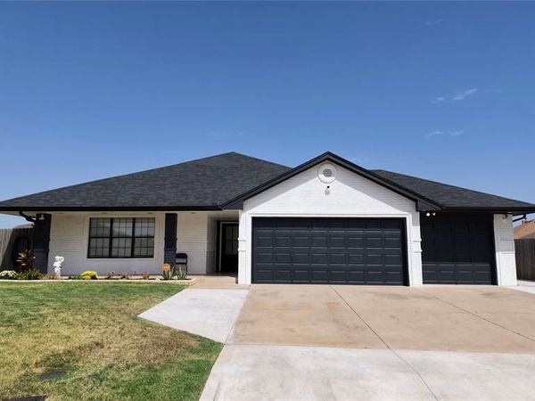 2917 SW 94th Court, Oklahoma City, OK 73159