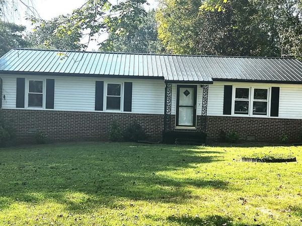 439 Salem Rd, Cookeville, TN 38506