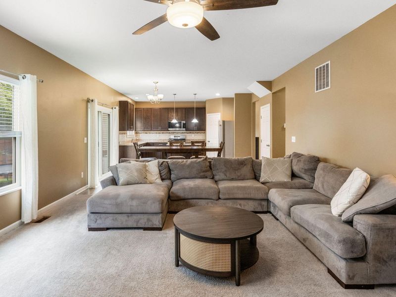 3758 Winding Path Drive, Canal Winchester, OH 43110 Photo 5