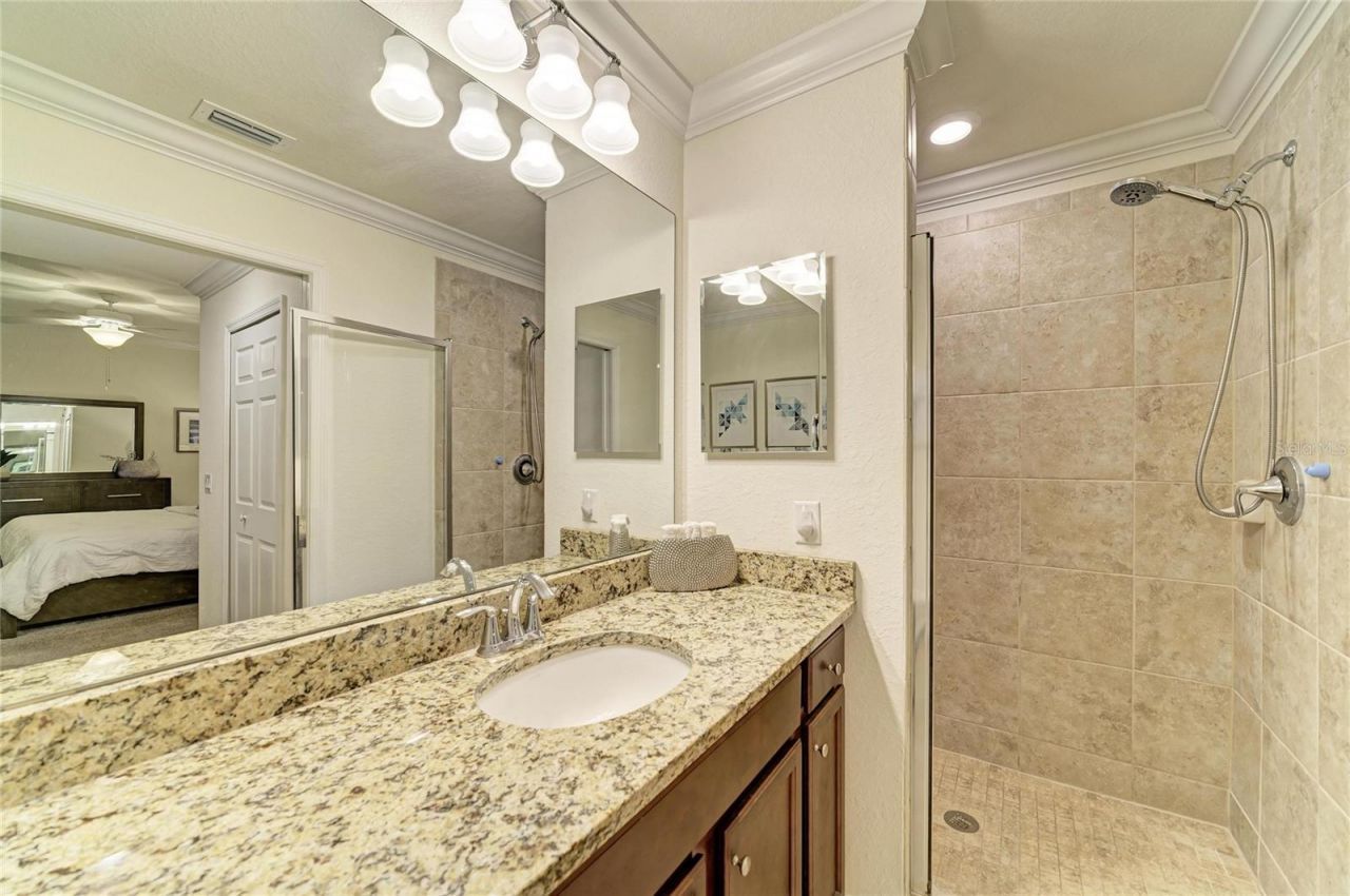 16706 Vardon Terrace, Unit 207, Bradenton, FL 34211 Photo