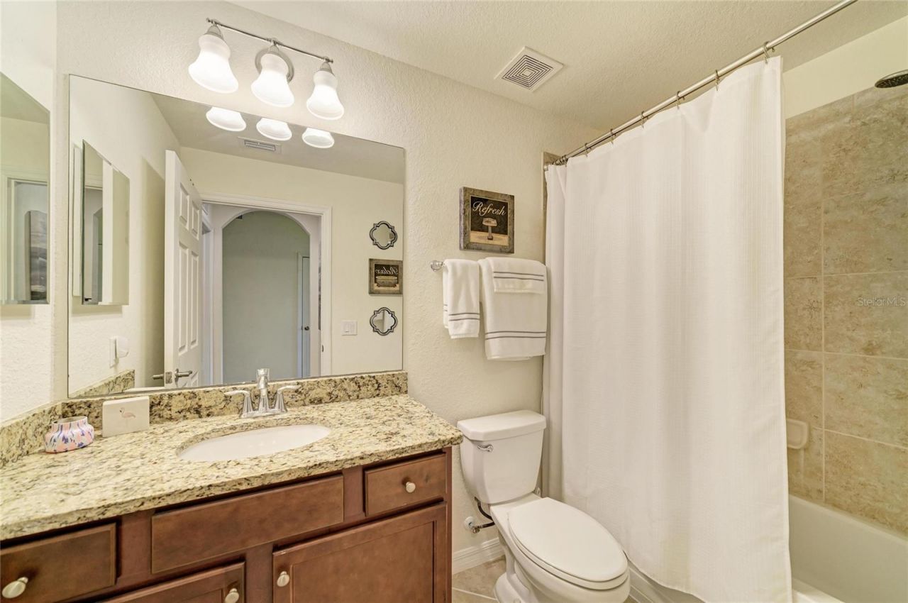 16706 Vardon Terrace, Unit 207, Bradenton, FL 34211 Photo